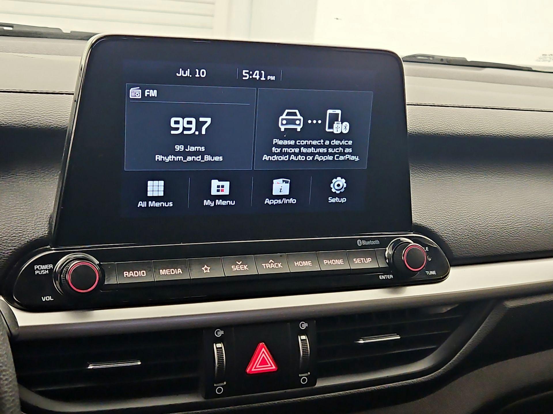 Thumbnail: 2021 Kia Forte - 15