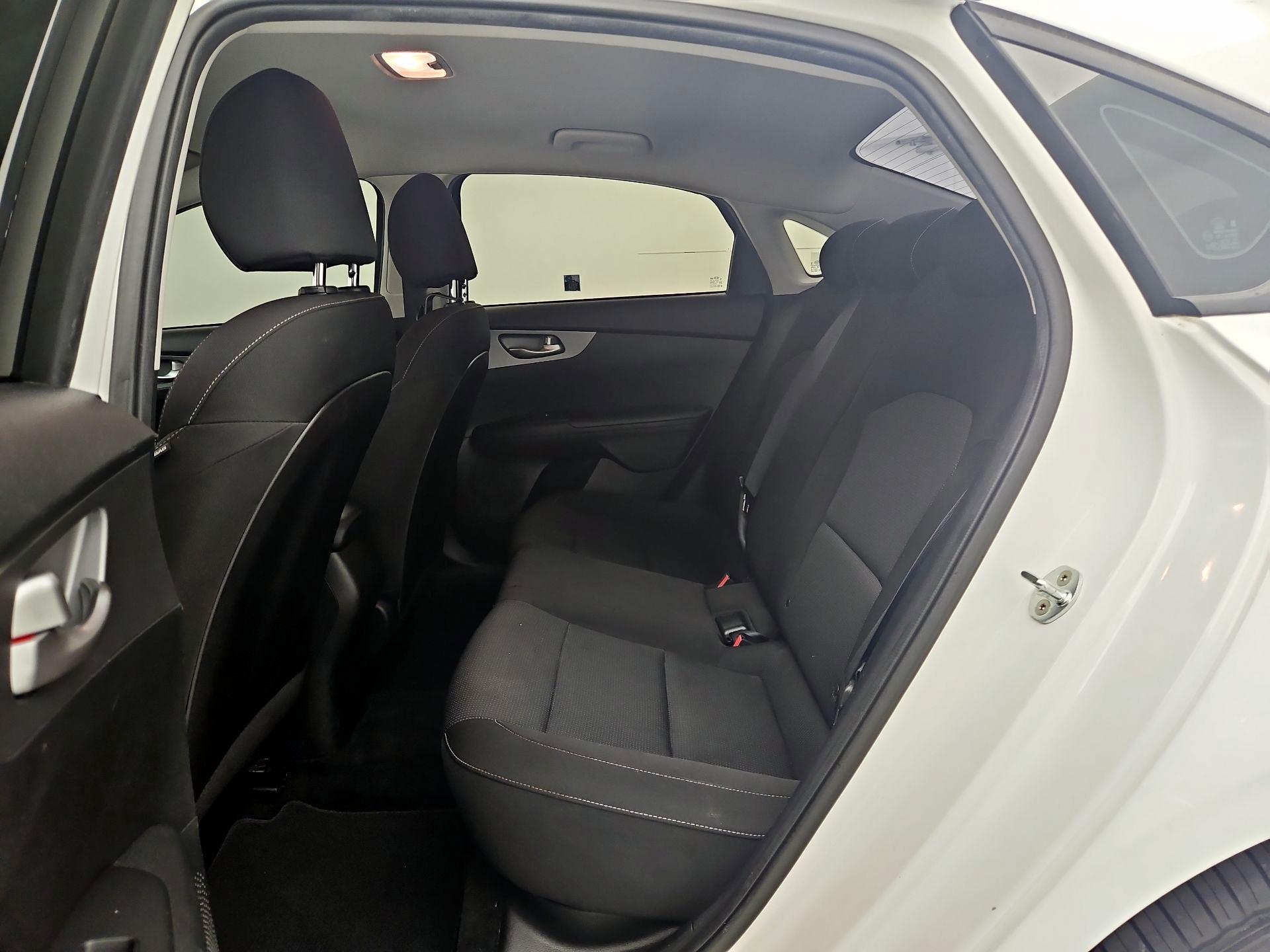 Thumbnail: 2021 Kia Forte - 19