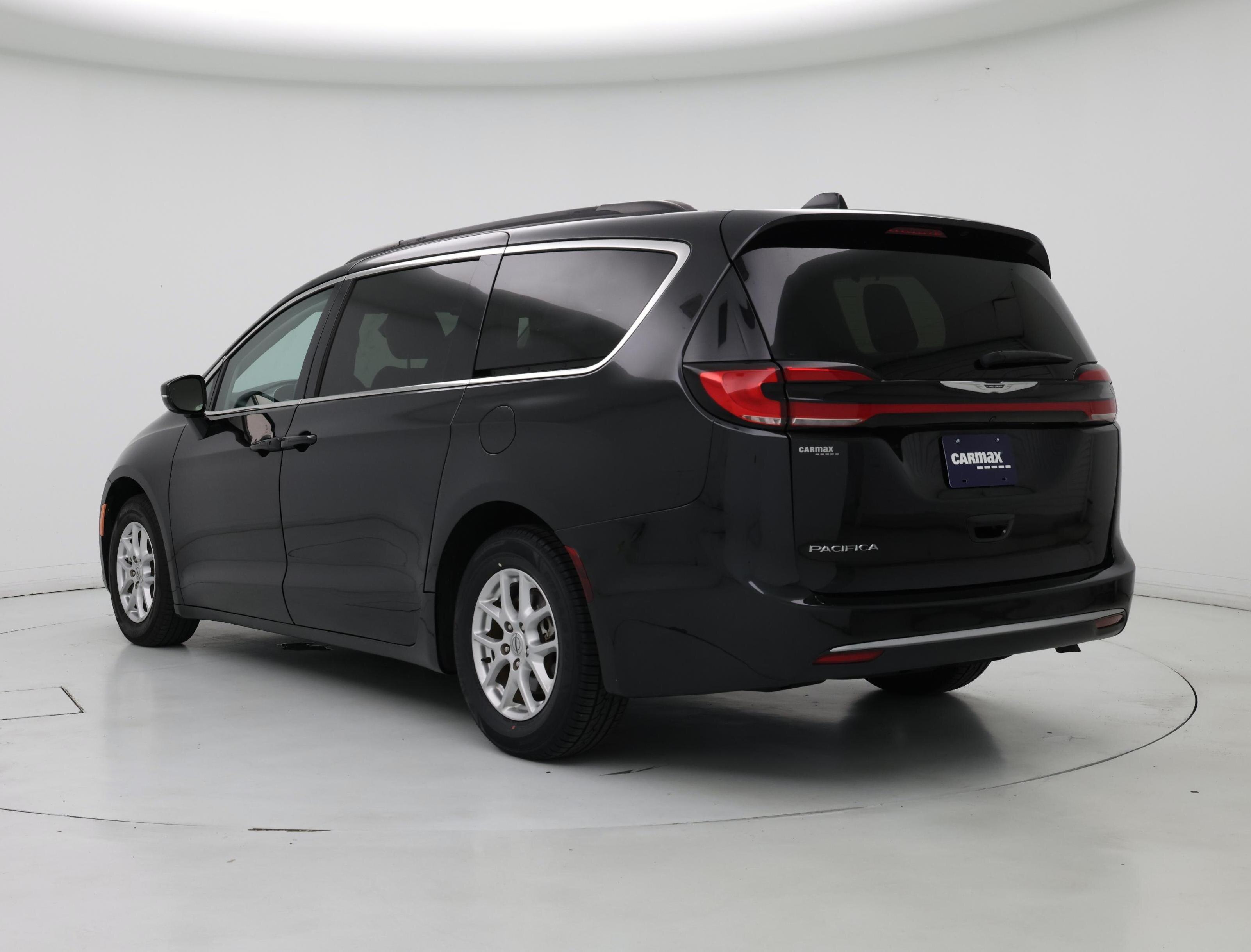 Thumbnail: 2022 Chrysler Pacifica - 2