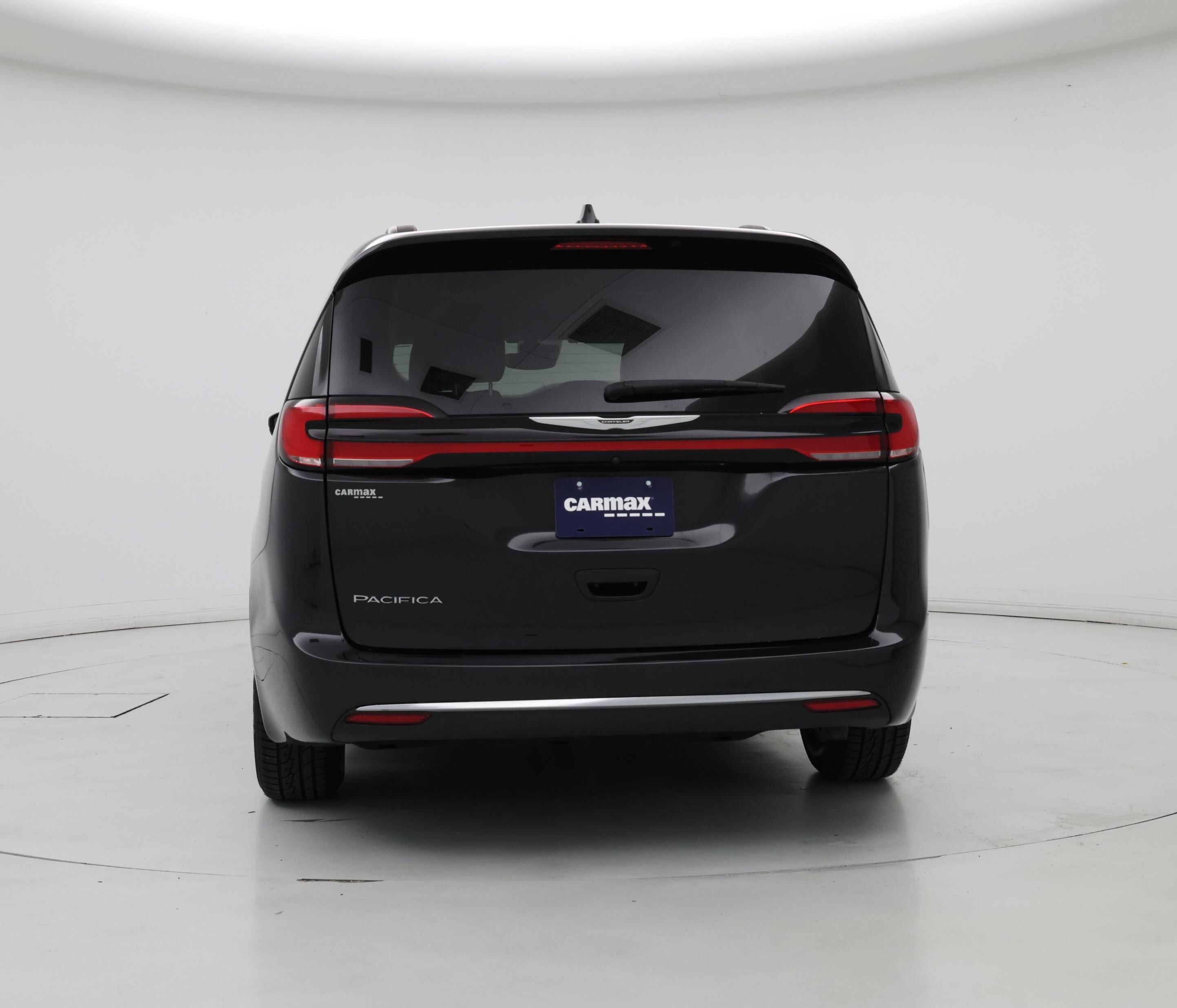 Thumbnail: 2022 Chrysler Pacifica - 6