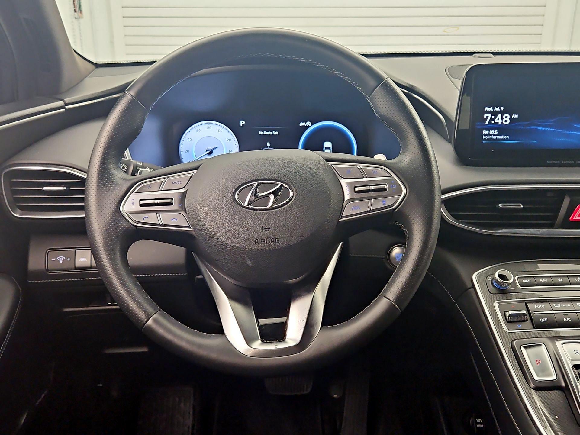 Thumbnail: 2022 Hyundai Santa Fe - 10