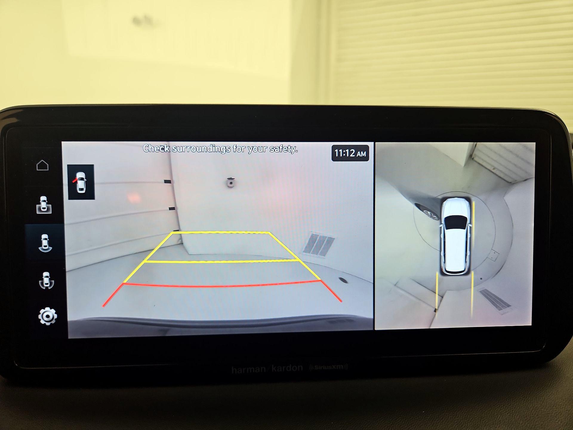 Thumbnail: 2022 Hyundai Santa Fe - 15