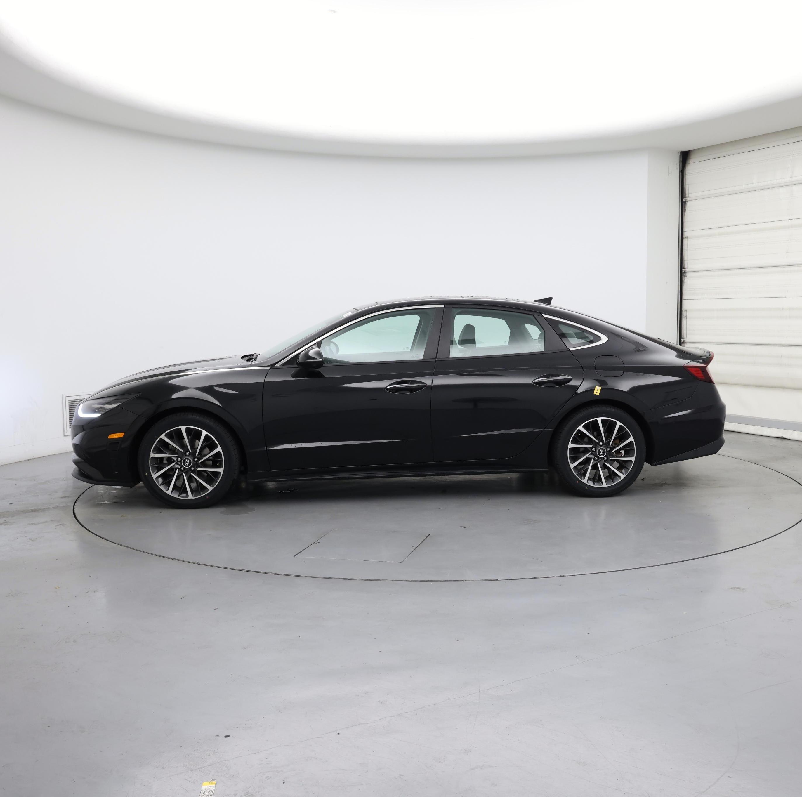 Thumbnail: 2022 Hyundai Sonata - 3