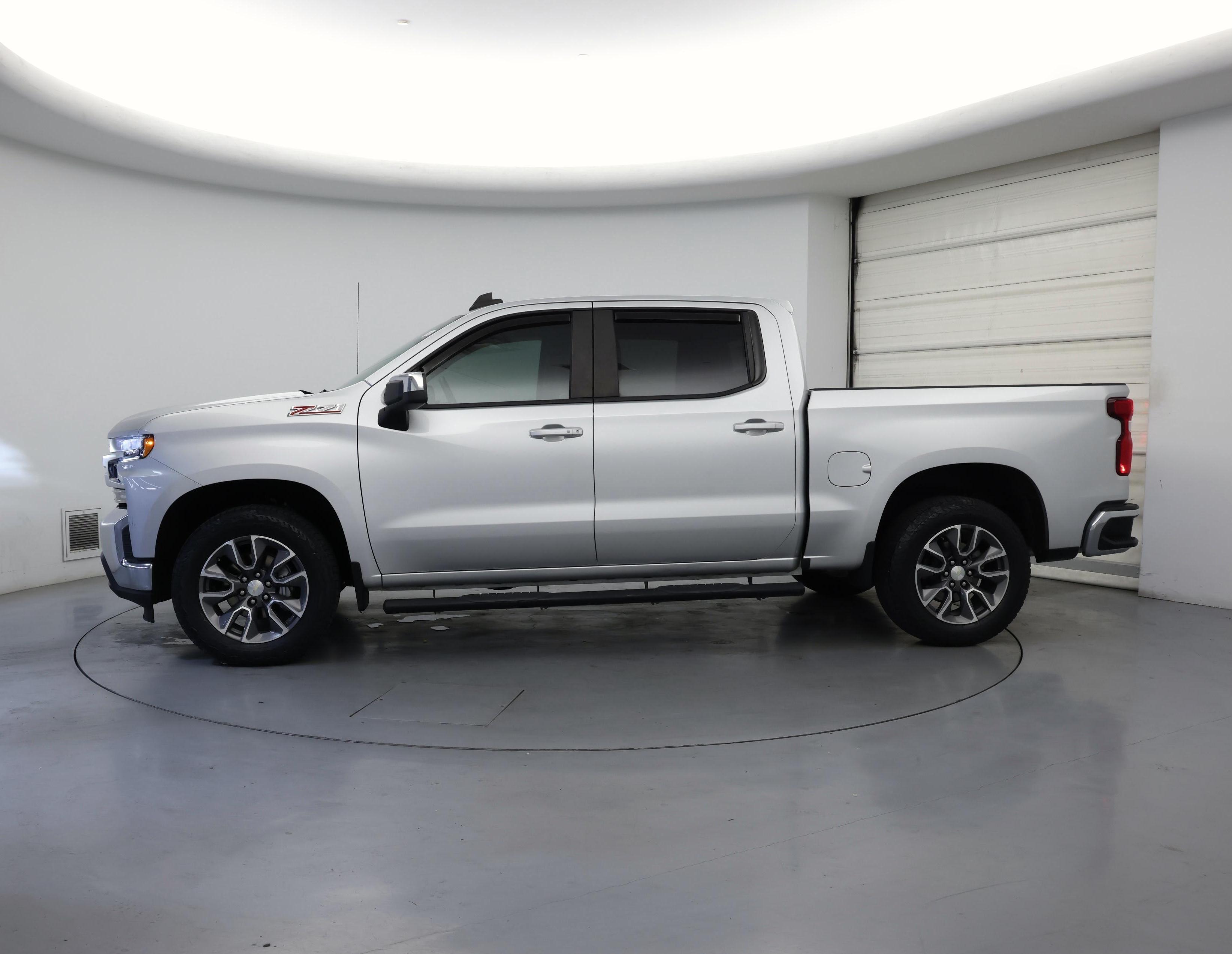 Thumbnail: 2021 Chevrolet Silverado 1500 - 3