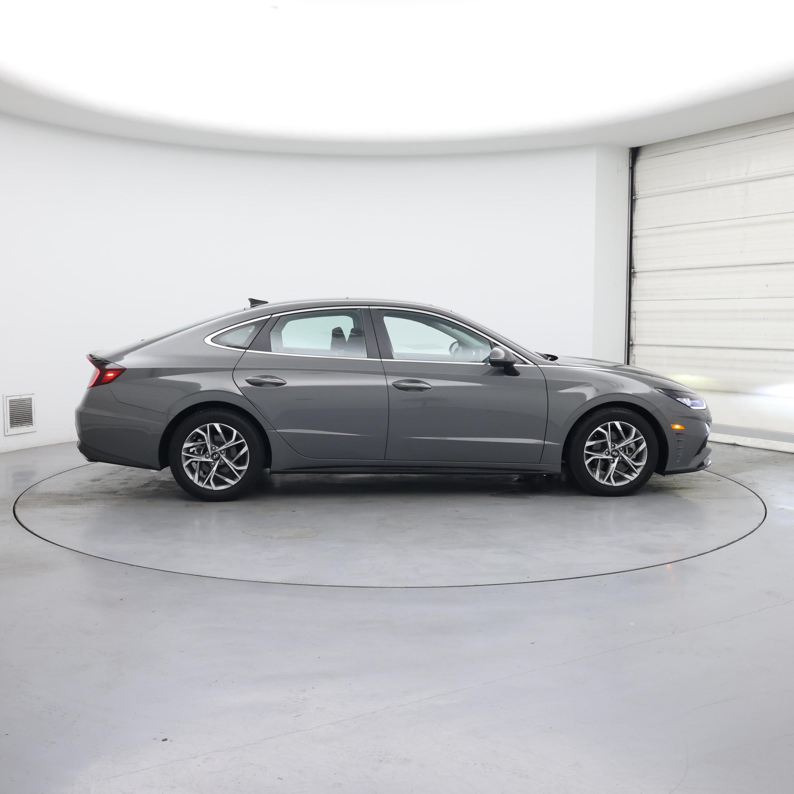 Thumbnail: 2022 Hyundai Sonata - 7