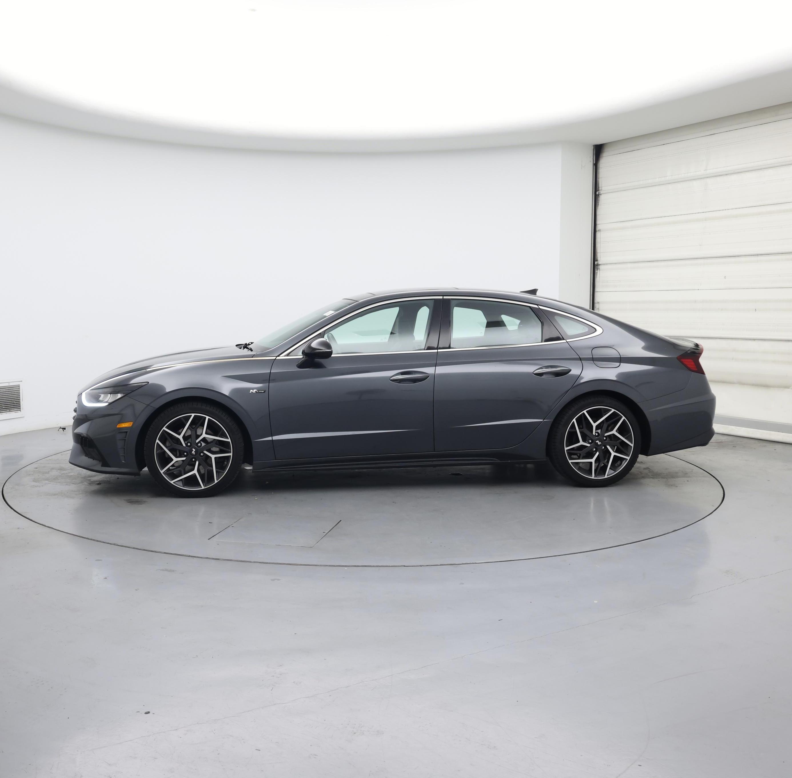 Thumbnail: 2022 Hyundai Sonata - 3