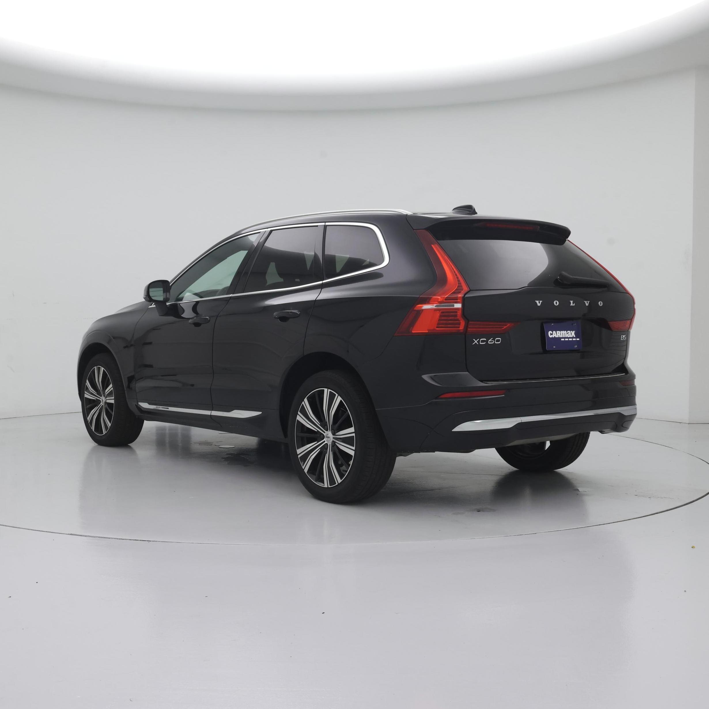 Thumbnail: 2023 Volvo XC60 - 2