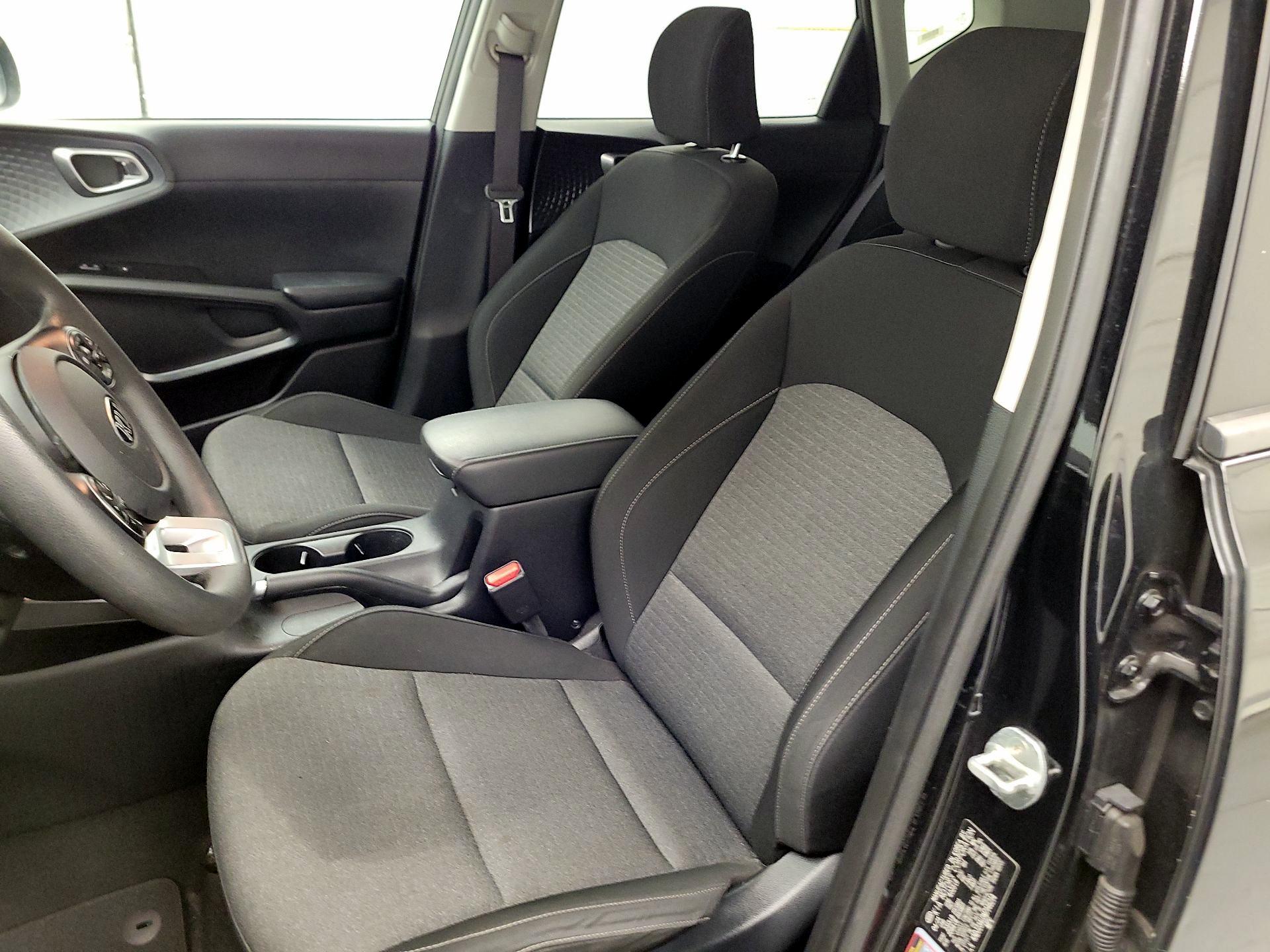 Thumbnail: 2021 Kia Soul - 11
