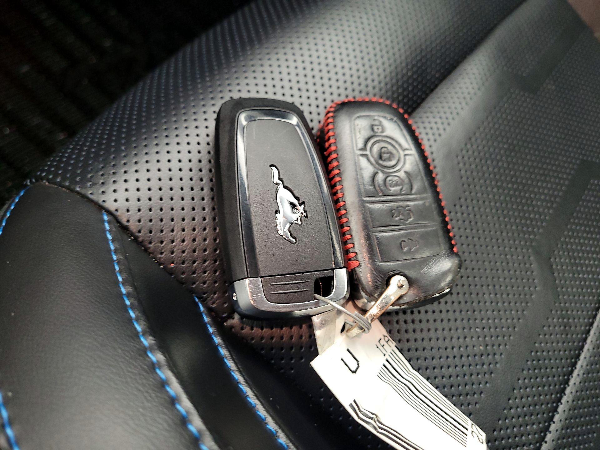 Thumbnail: 2019 Ford Mustang - 18