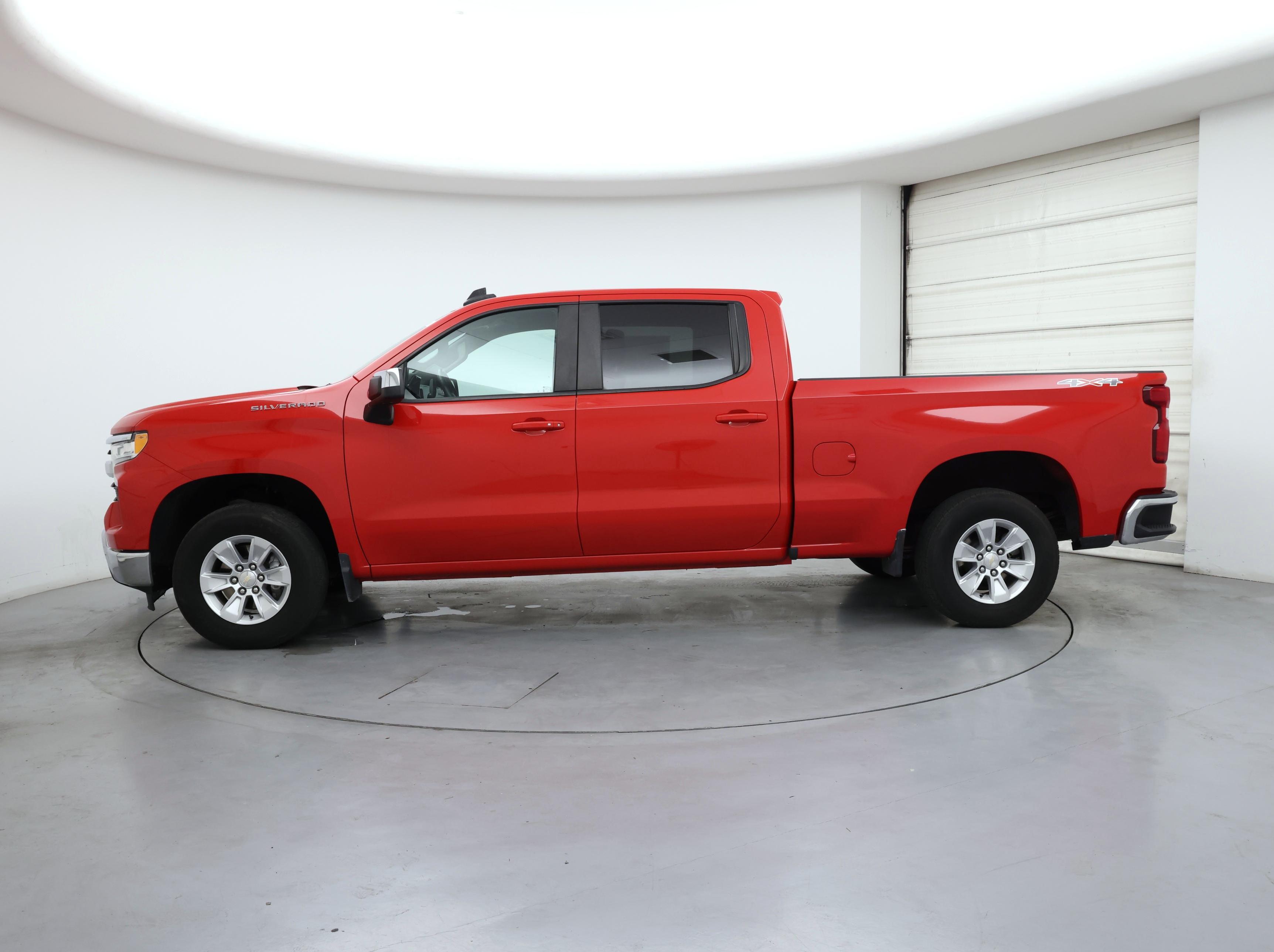 Thumbnail: 2023 Chevrolet Silverado 1500 - 3