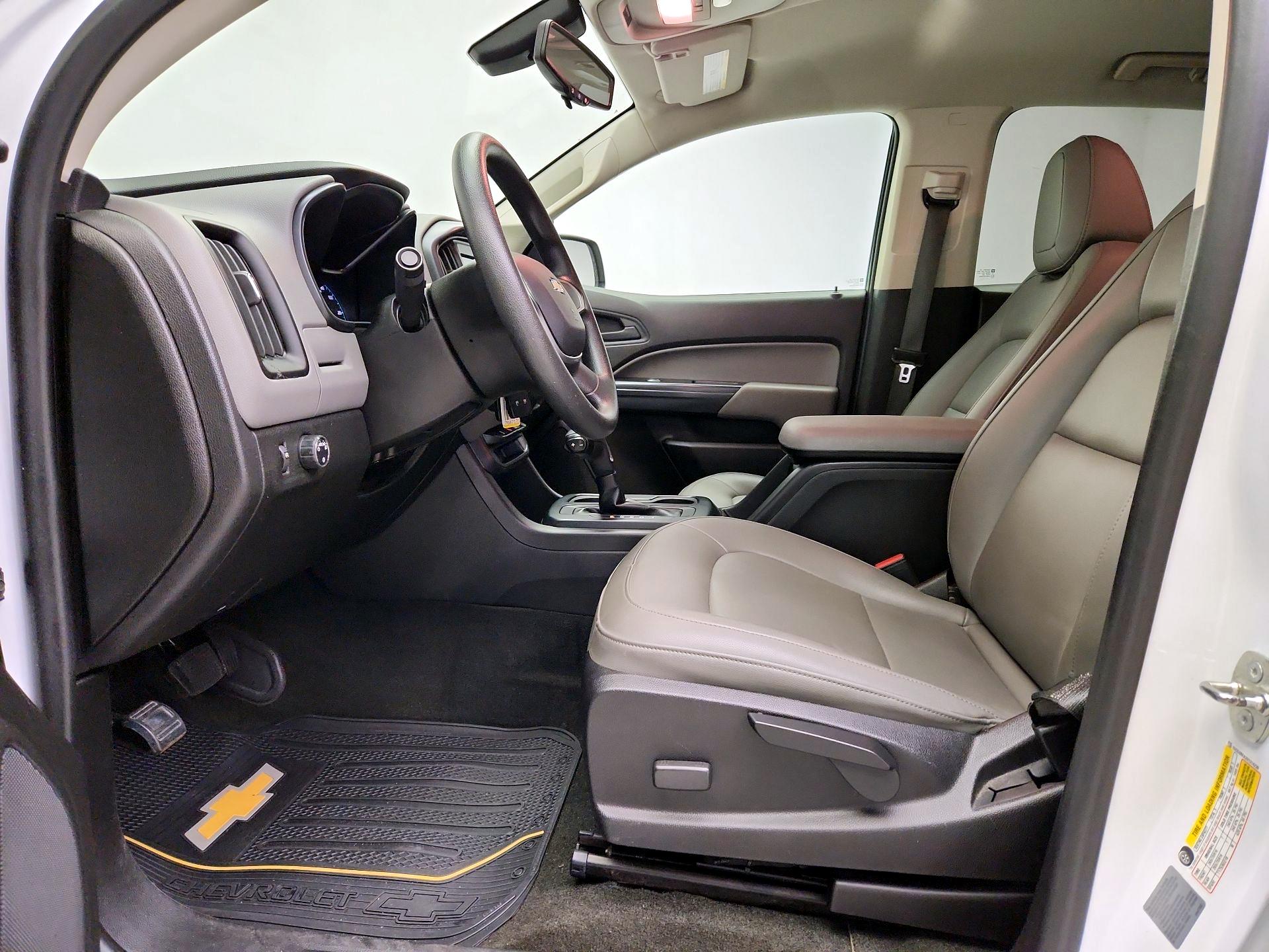 Thumbnail: 2017 Chevrolet Colorado - 11