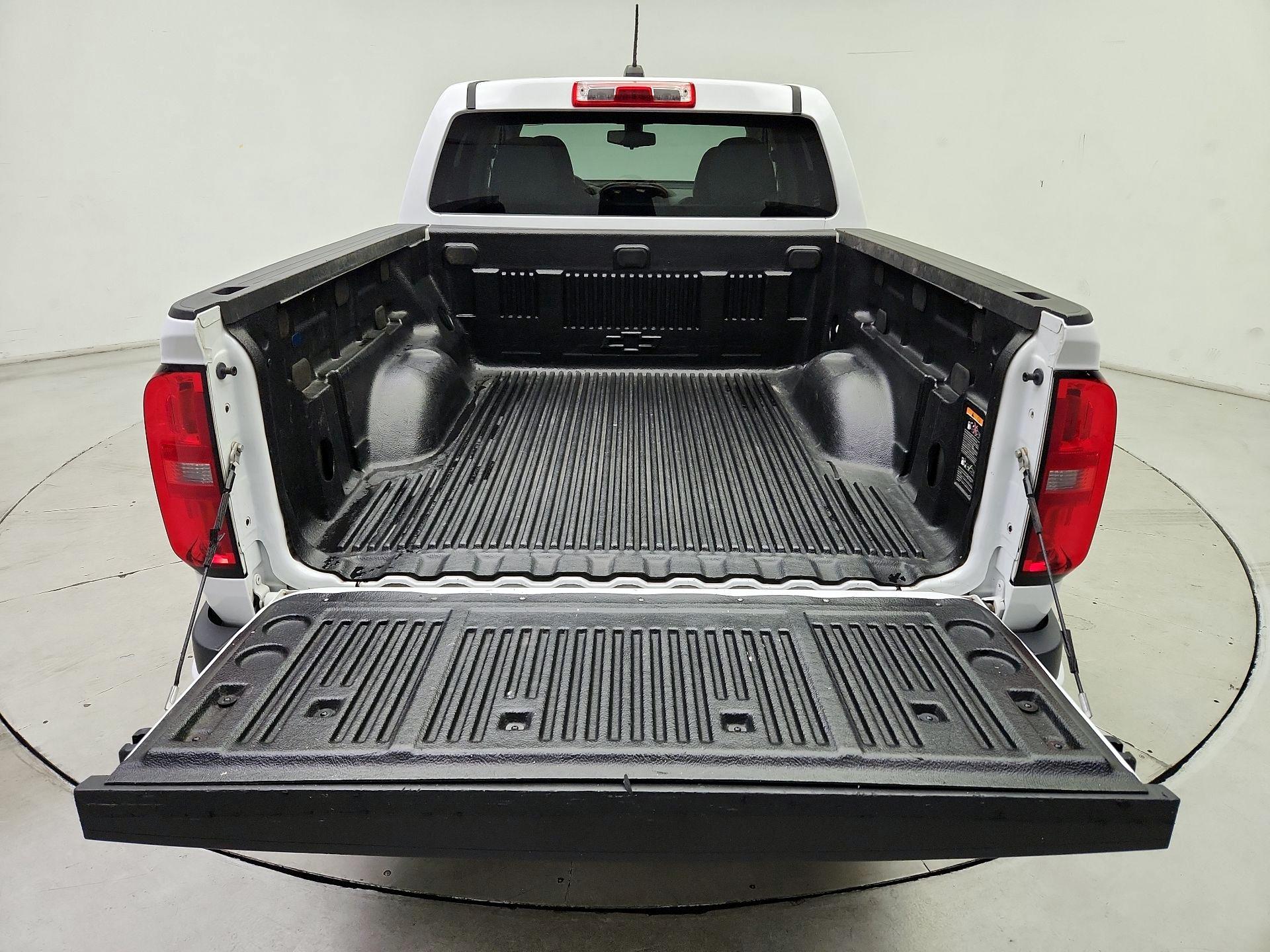Thumbnail: 2017 Chevrolet Colorado - 20