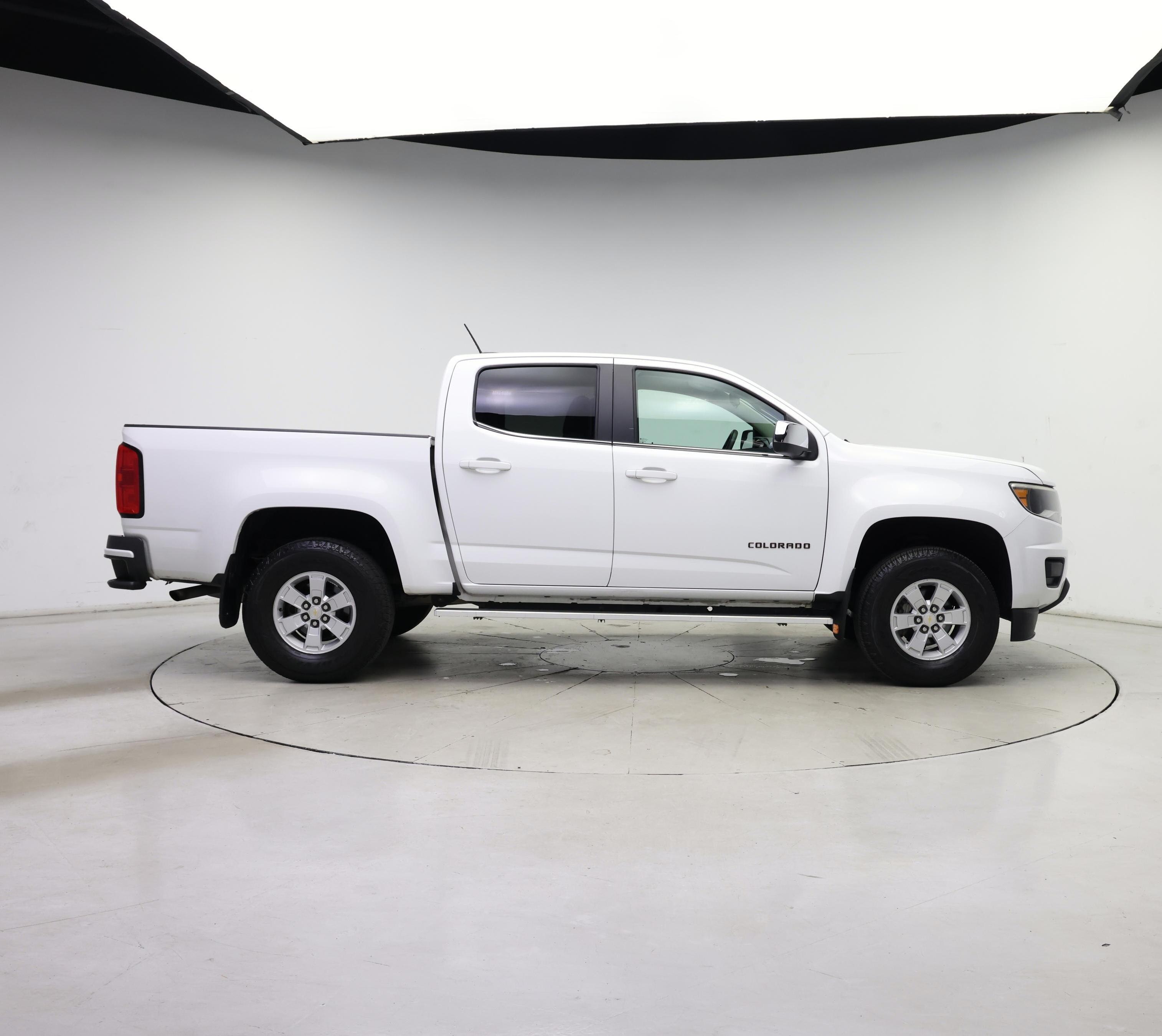 Thumbnail: 2017 Chevrolet Colorado - 7