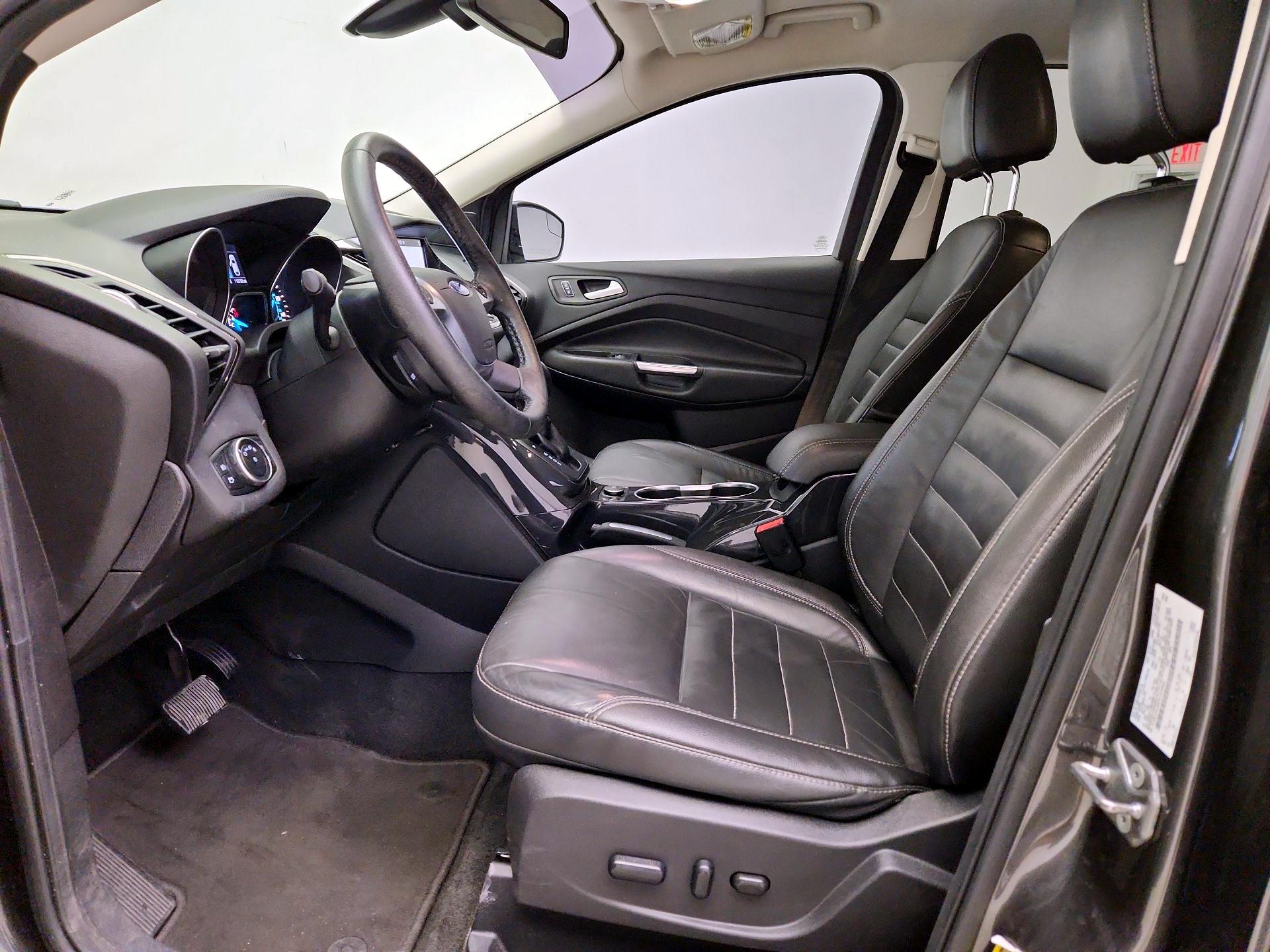 Thumbnail: 2016 Ford Escape - 11