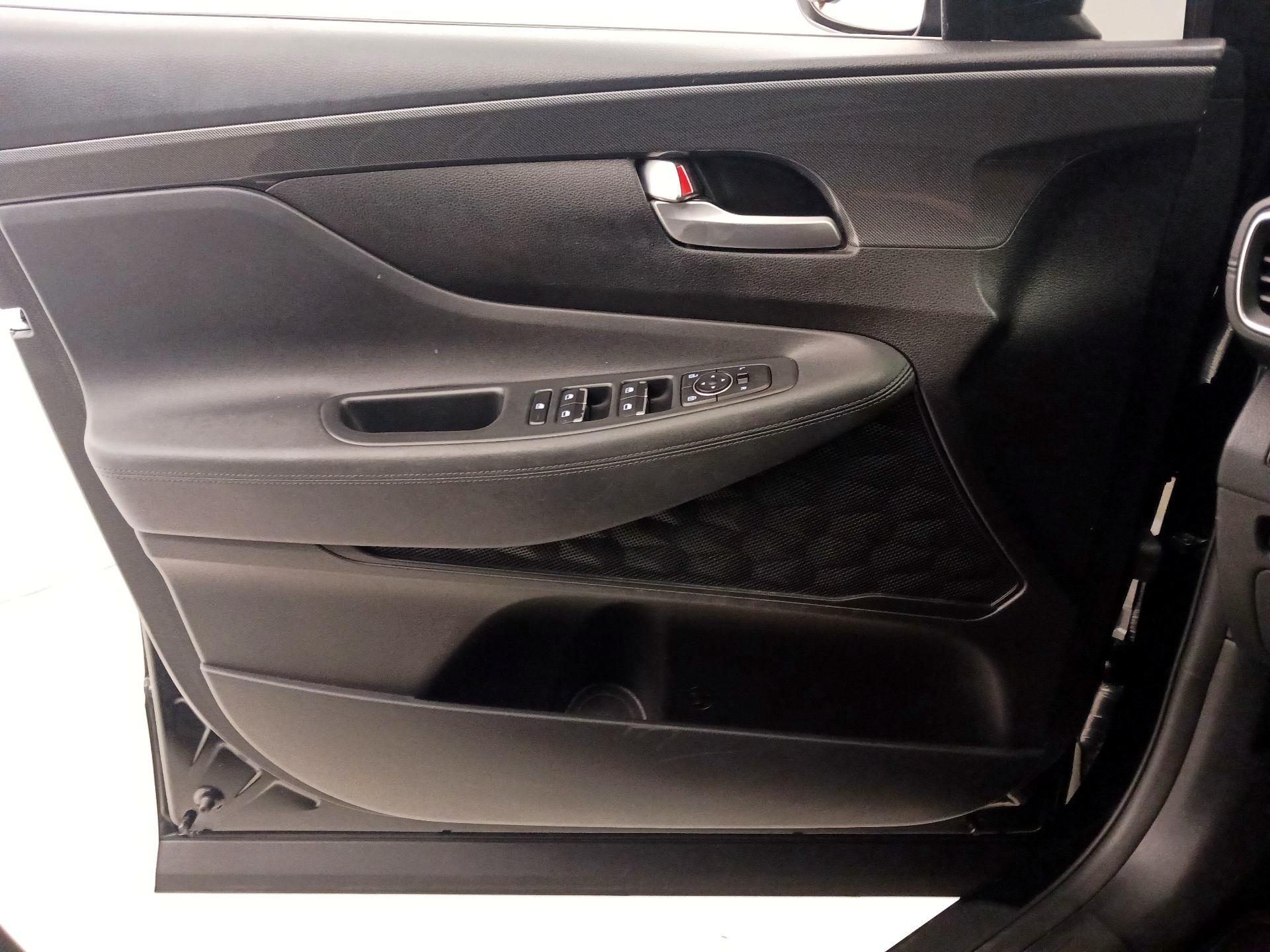 Thumbnail: 2021 Hyundai Santa Fe - 12