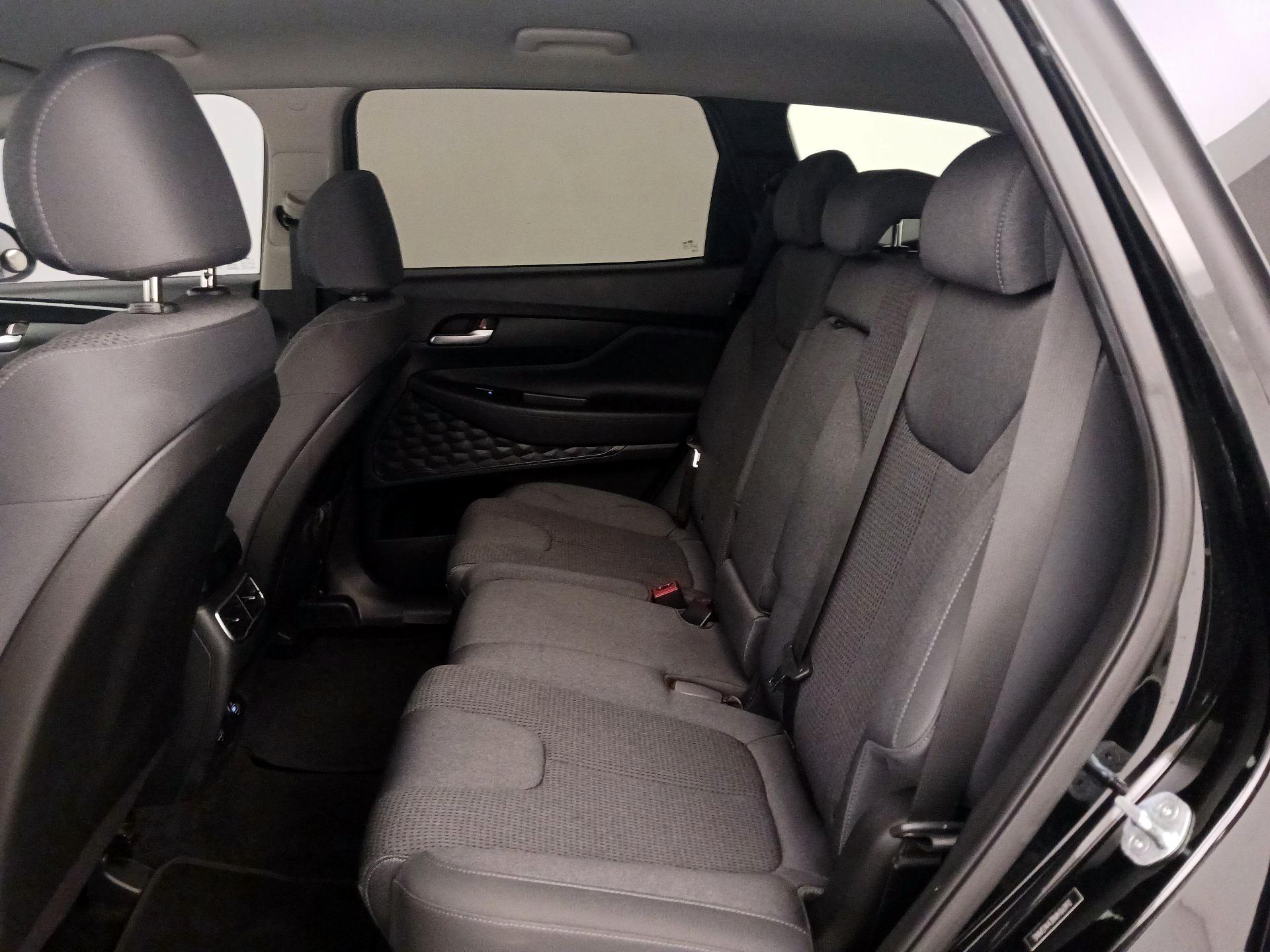 Thumbnail: 2021 Hyundai Santa Fe - 19