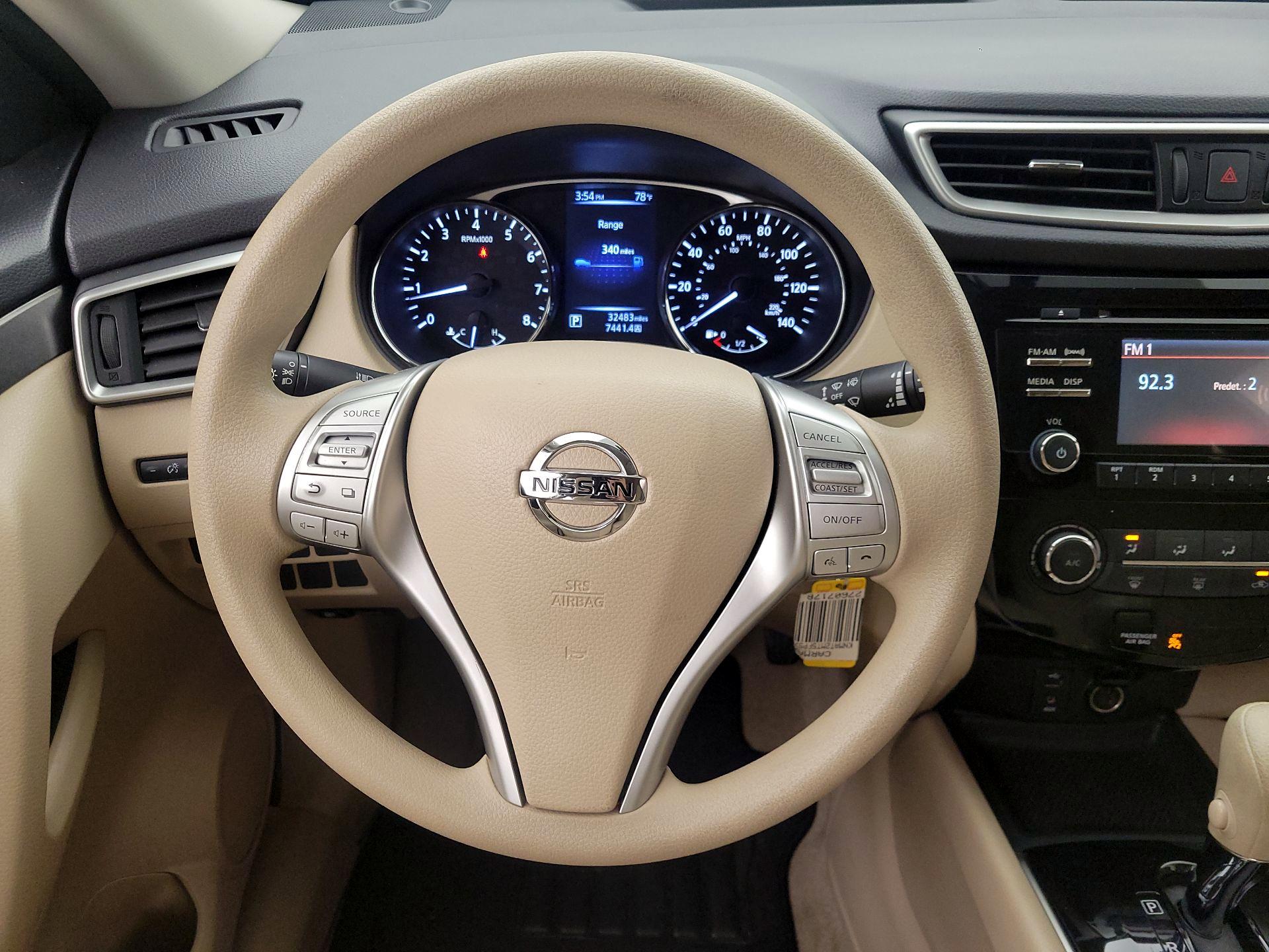 Thumbnail: 2015 Nissan Rogue - 10