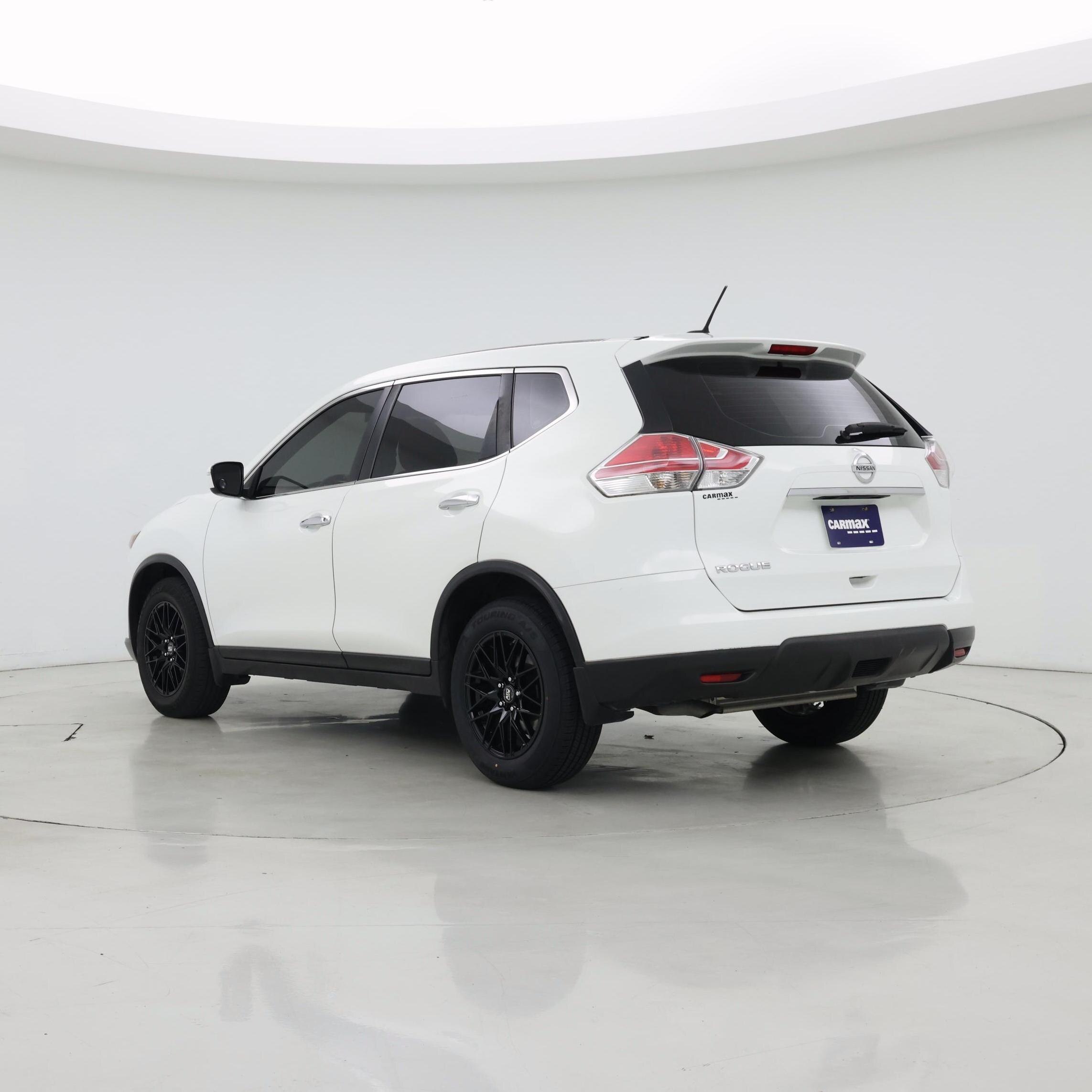 Thumbnail: 2015 Nissan Rogue - 2