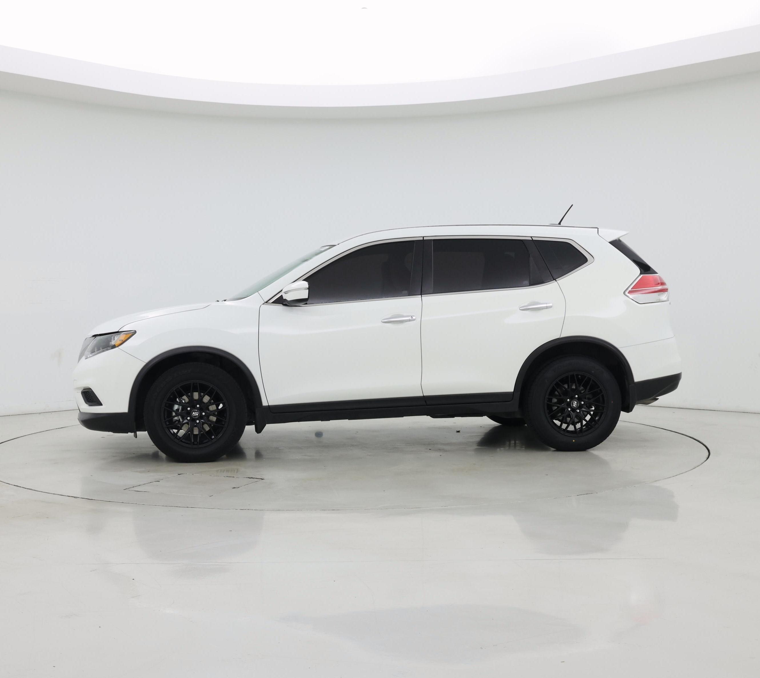 Thumbnail: 2015 Nissan Rogue - 3