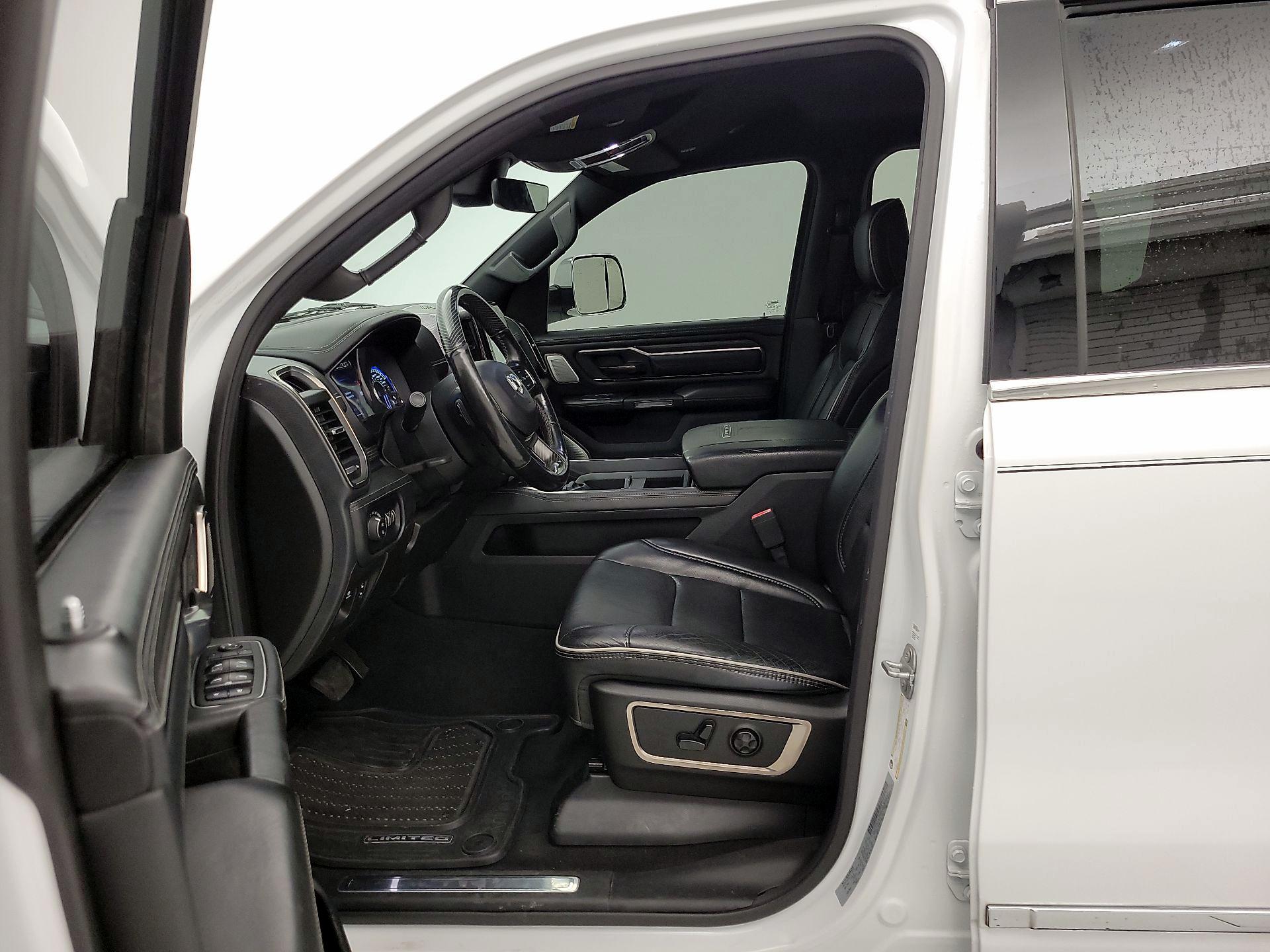 Thumbnail: 2019 RAM 1500 - 11