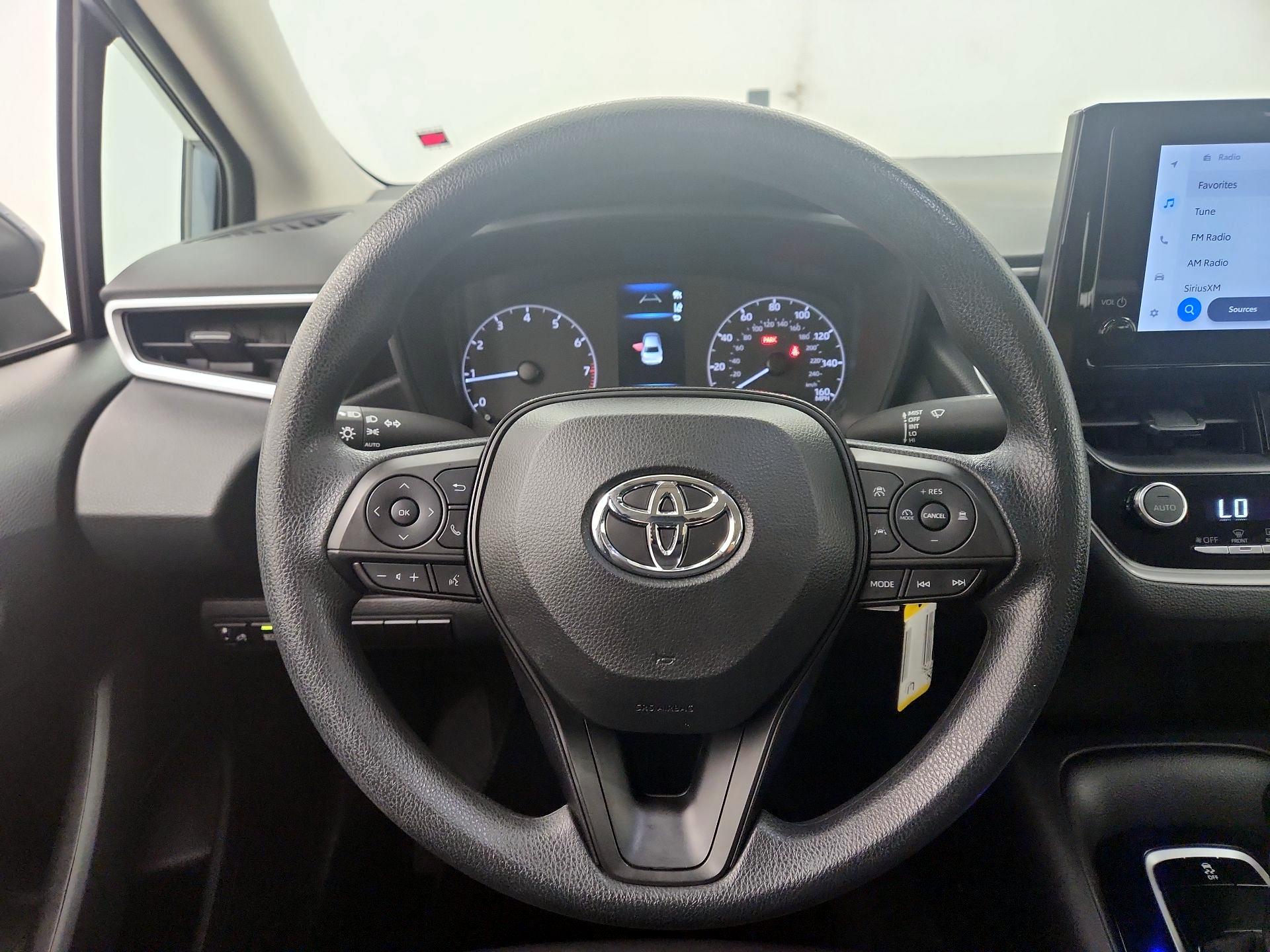 Thumbnail: 2023 Toyota Corolla - 10