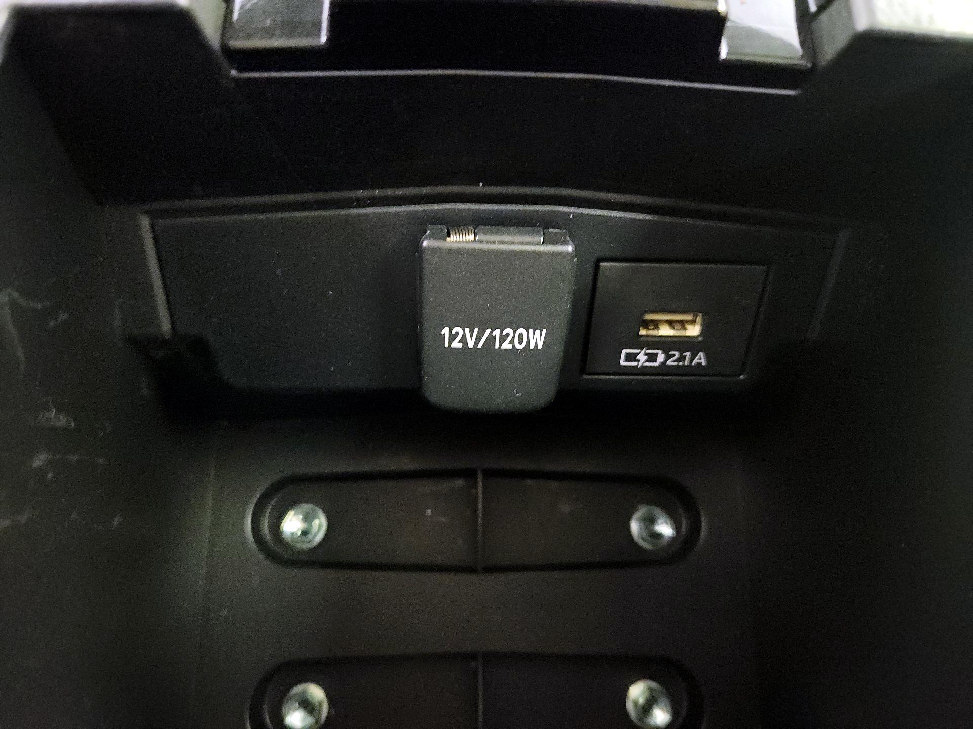 Thumbnail: 2020 Toyota Corolla - 18