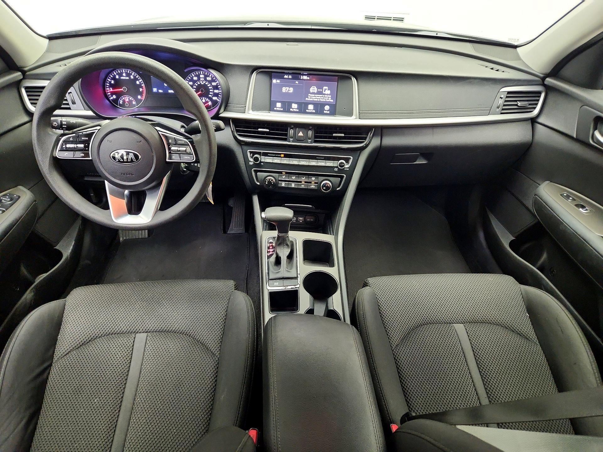 Thumbnail: 2020 Kia Optima - 9