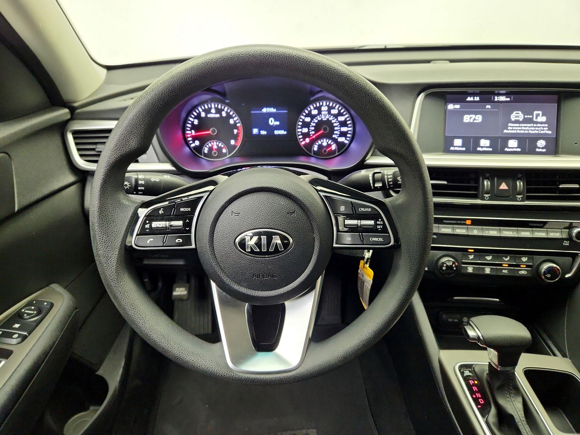 Thumbnail: 2020 Kia Optima - 10