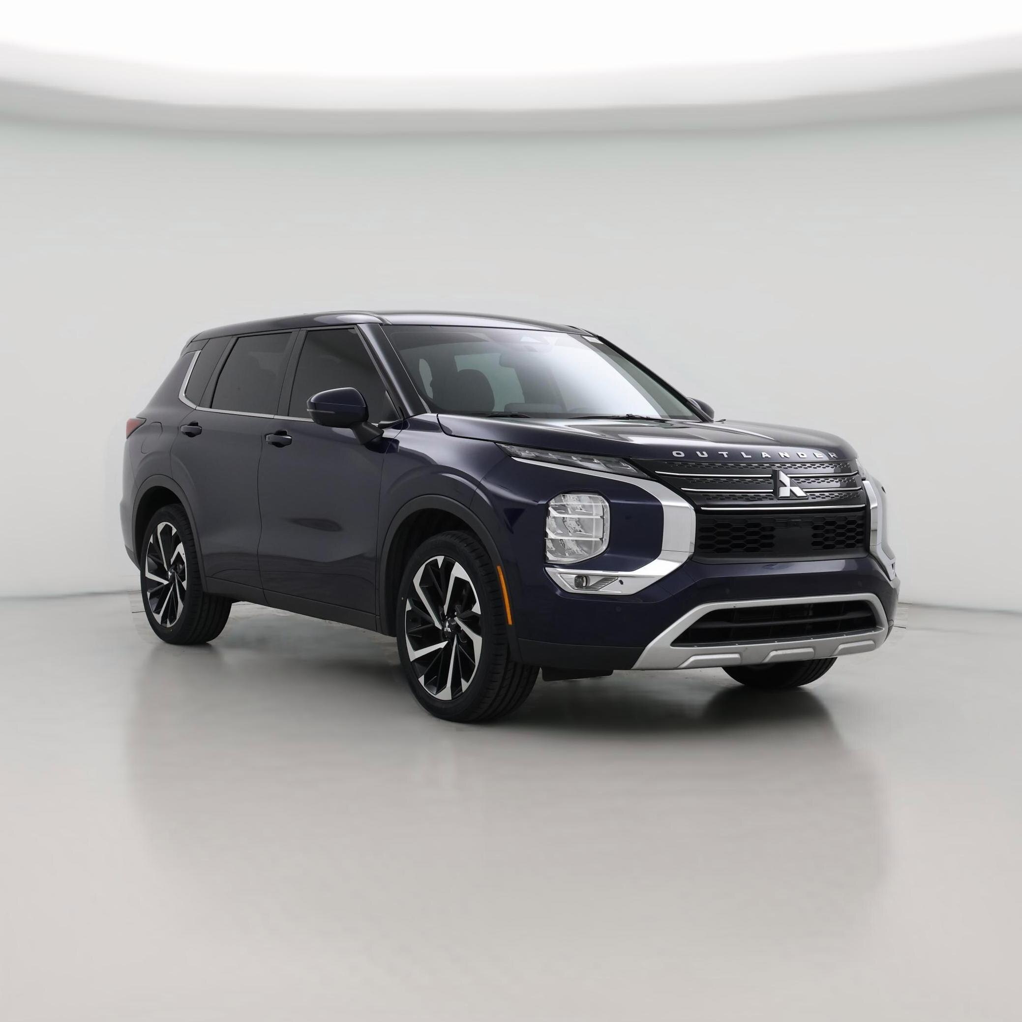 Thumbnail: 2023 Mitsubishi Outlander - 1