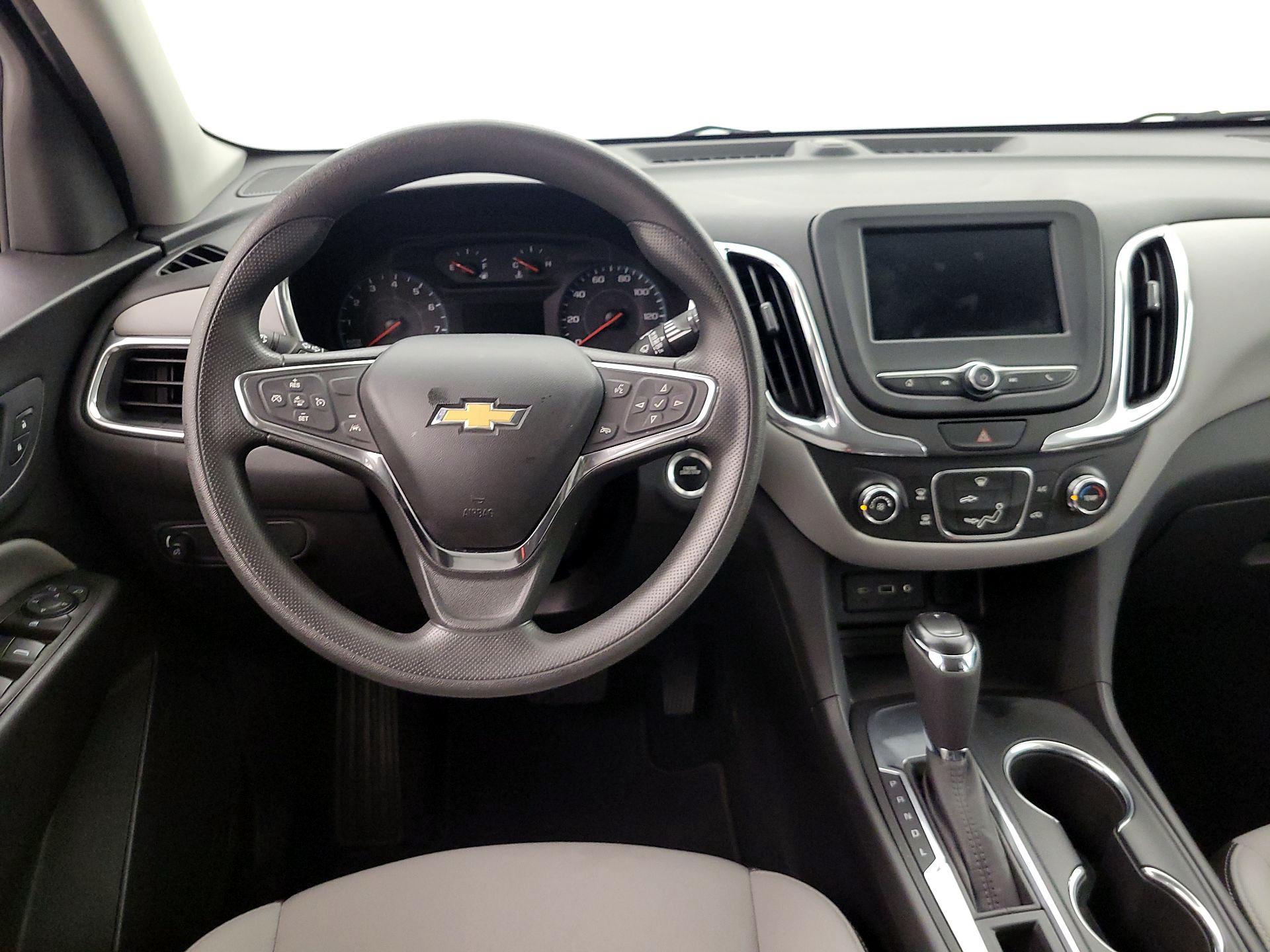 Thumbnail: 2020 Chevrolet Equinox - 10