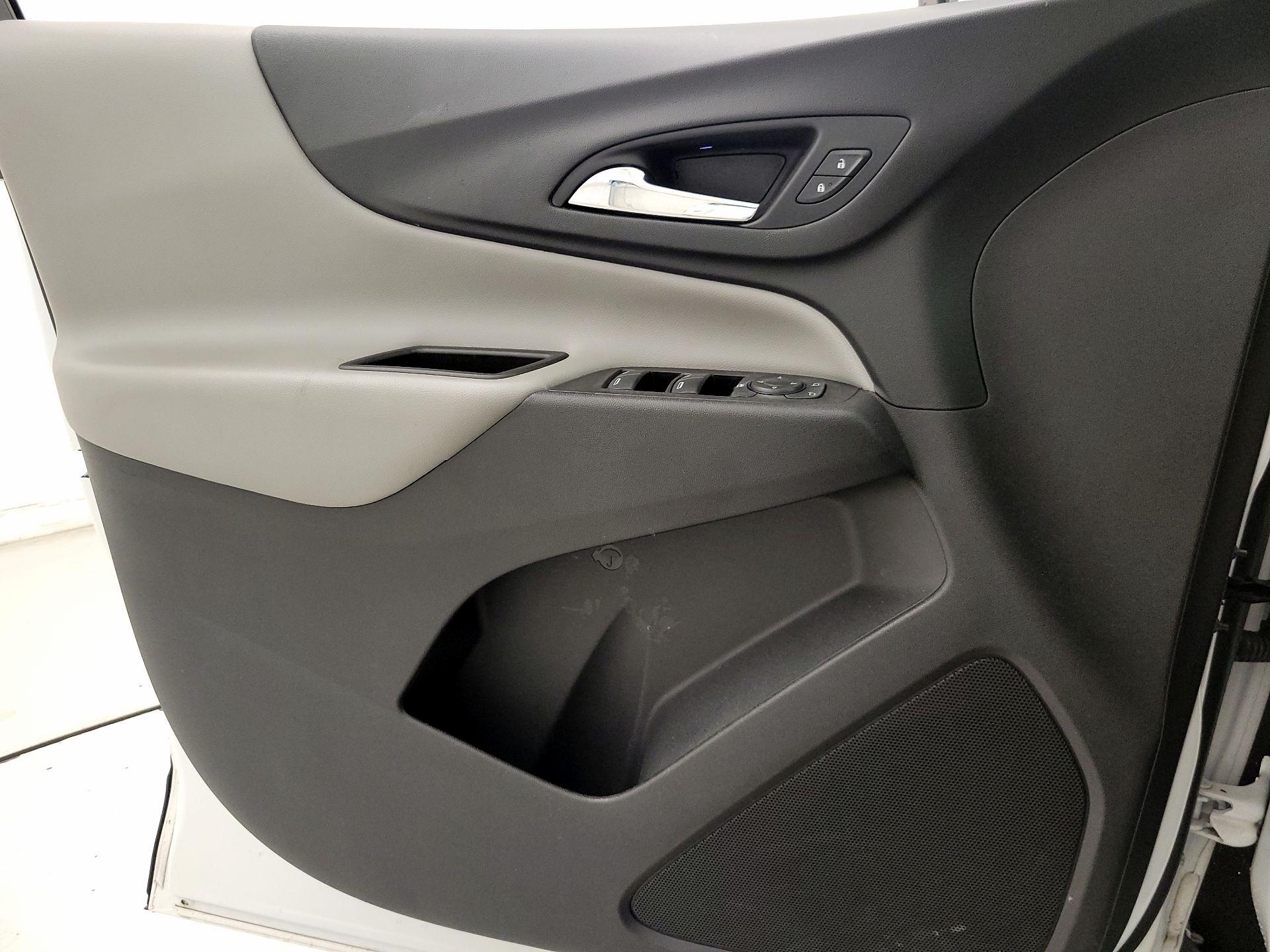 Thumbnail: 2020 Chevrolet Equinox - 12