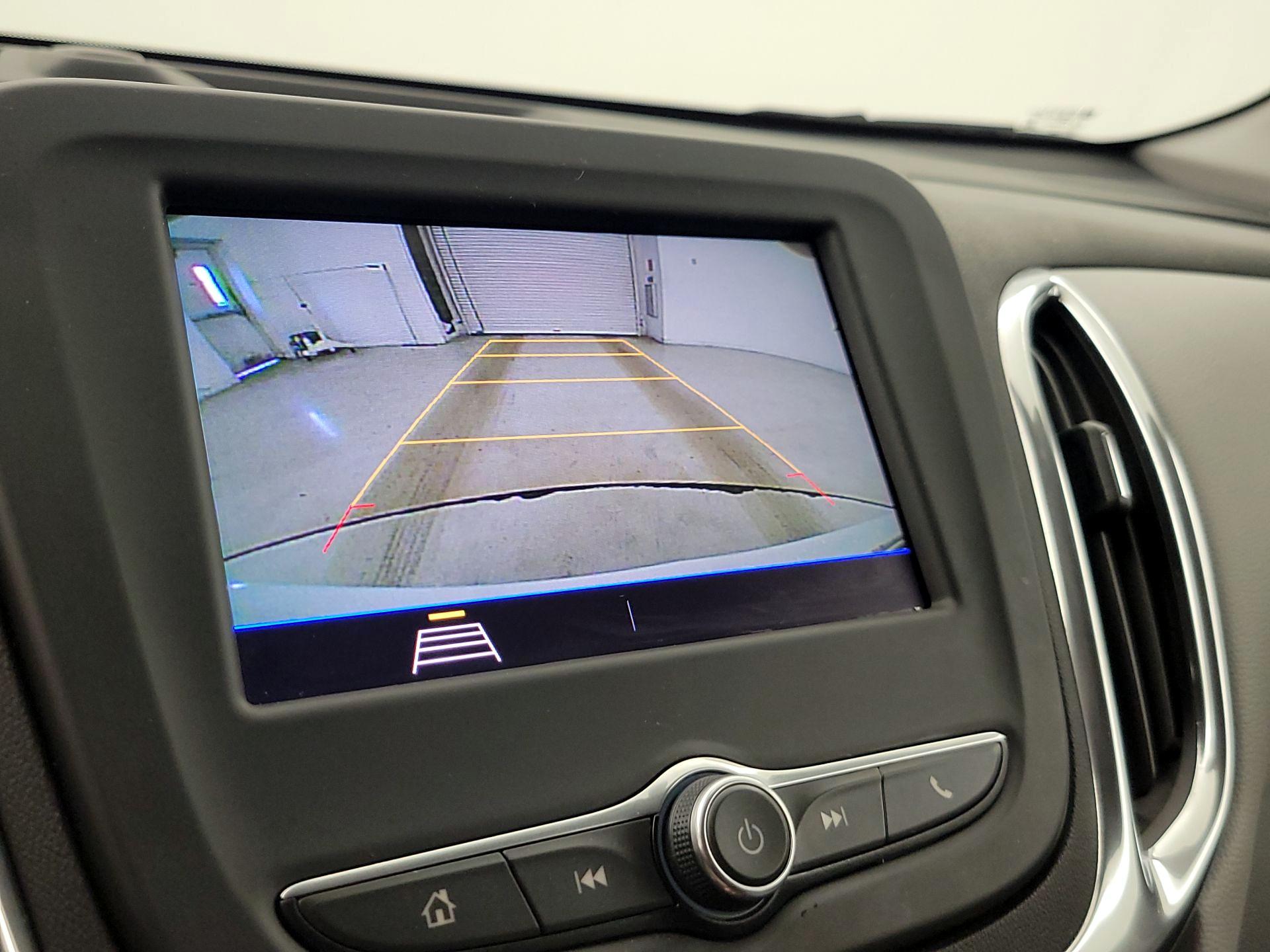 Thumbnail: 2020 Chevrolet Equinox - 14