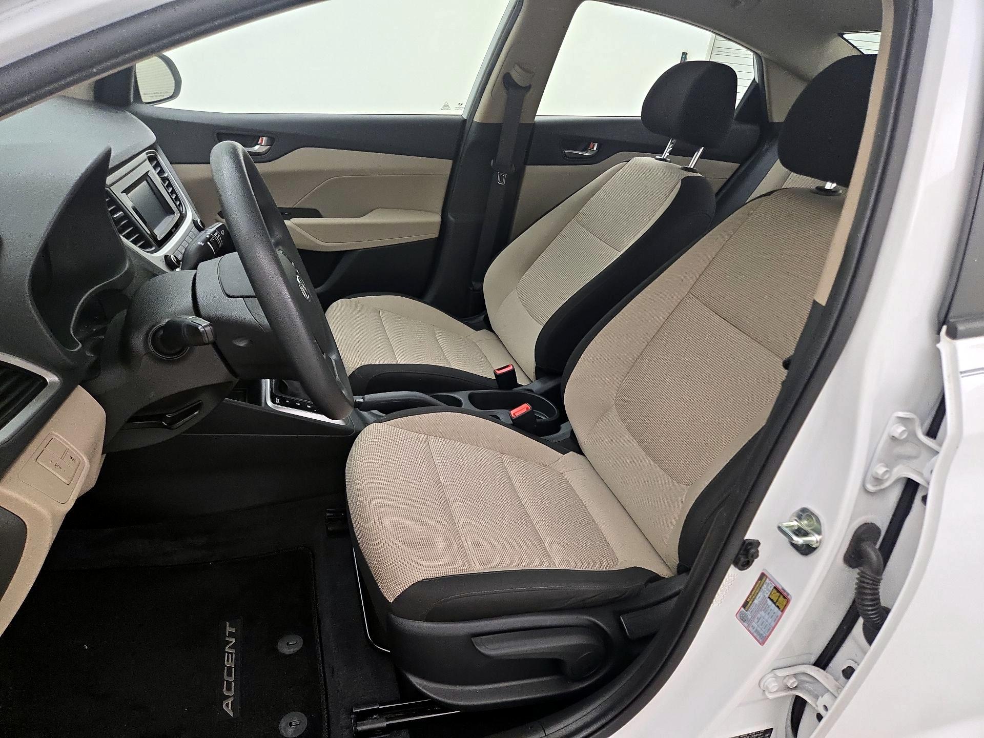 Thumbnail: 2022 Hyundai Accent - 11