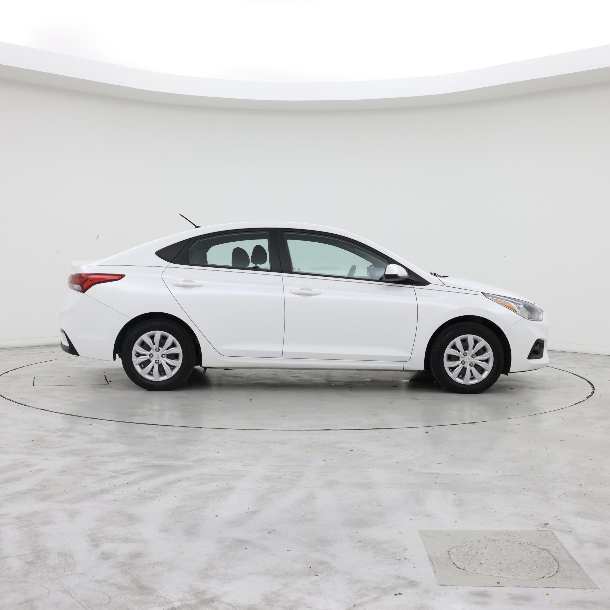 Thumbnail: 2022 Hyundai Accent - 7