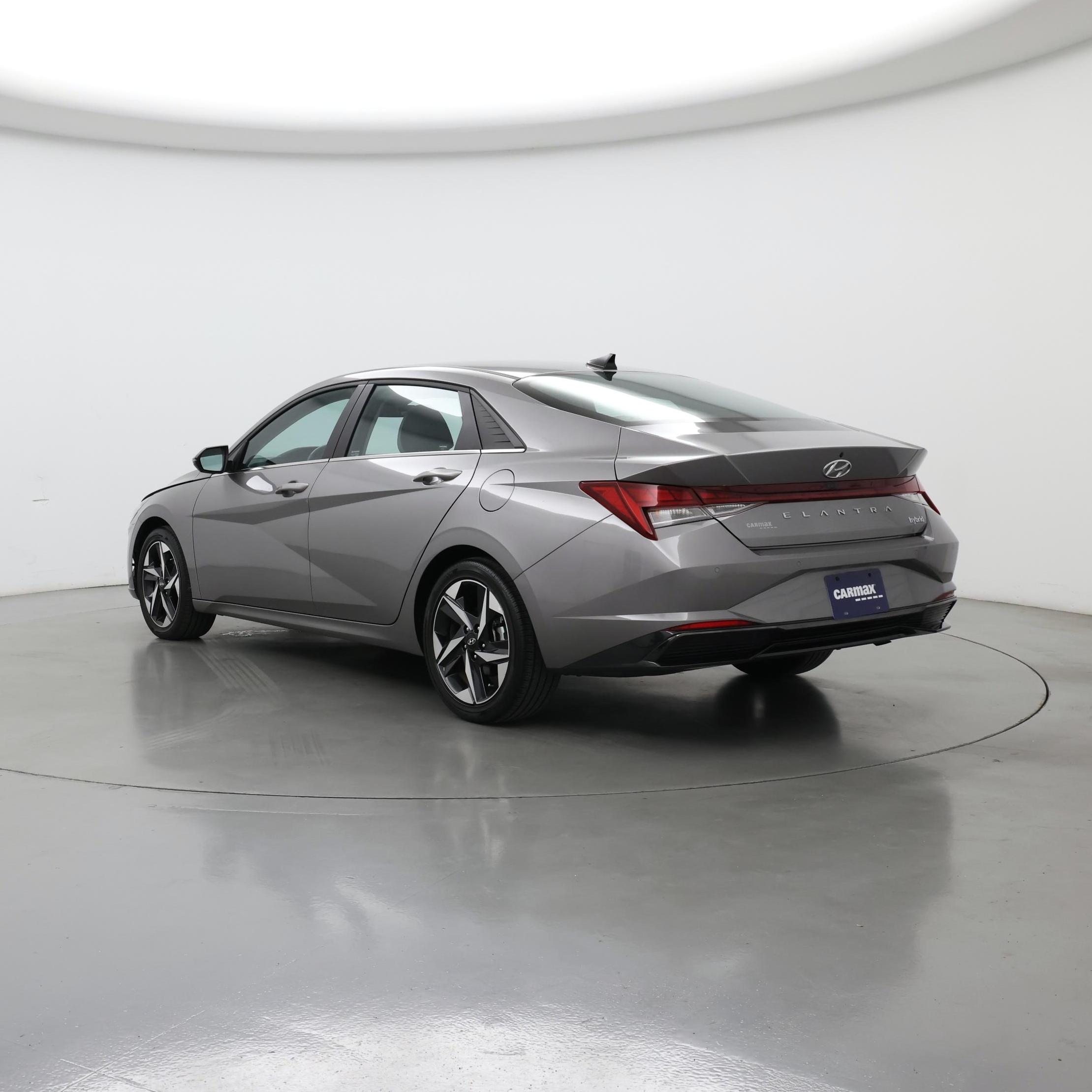 Thumbnail: 2023 Hyundai Elantra - 2