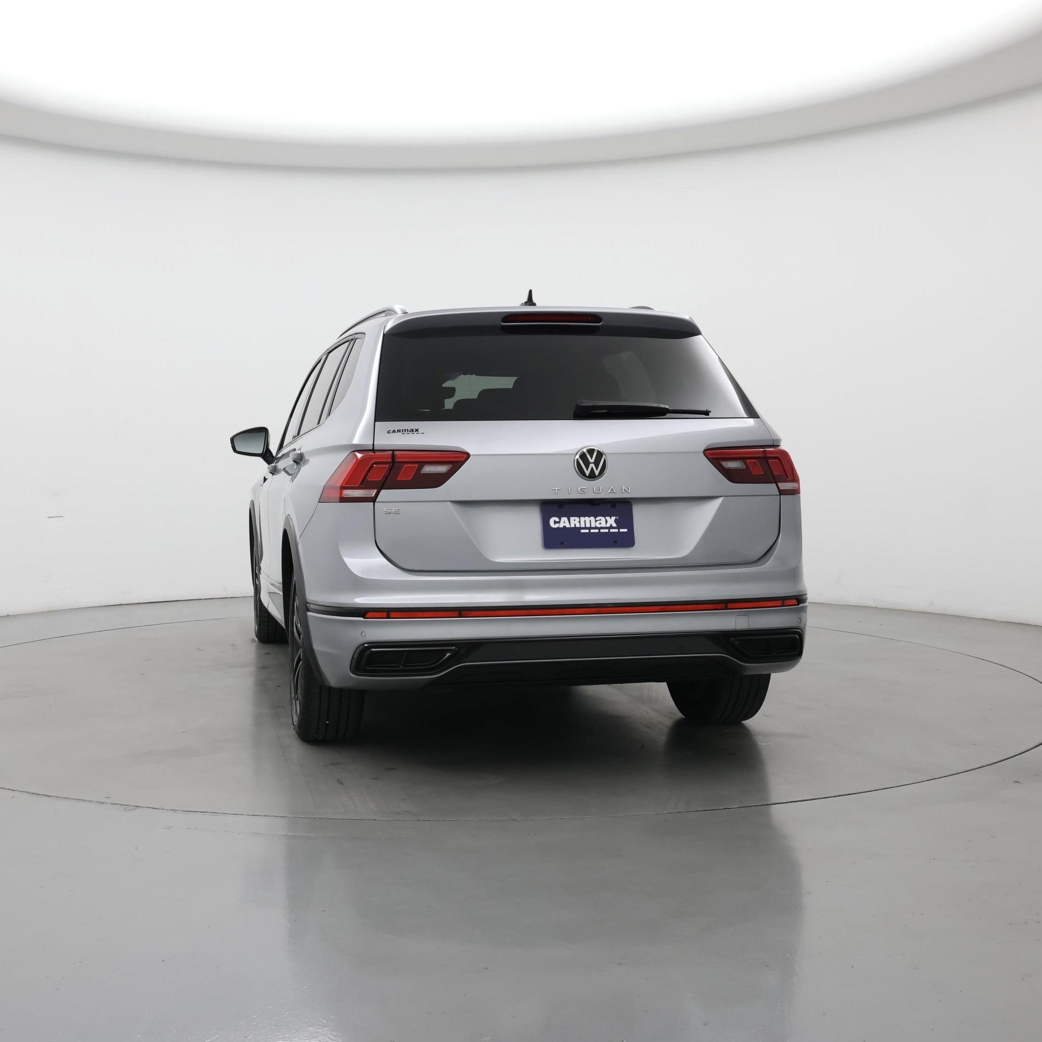 Thumbnail: 2022 Volkswagen Tiguan - 6
