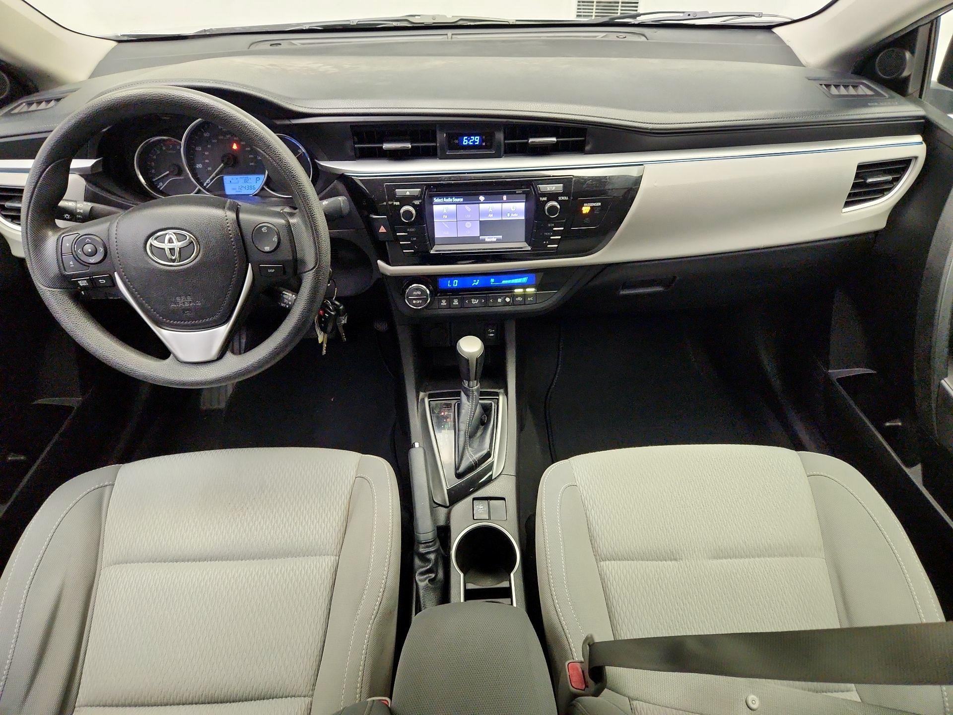 Thumbnail: 2016 Toyota Corolla - 9