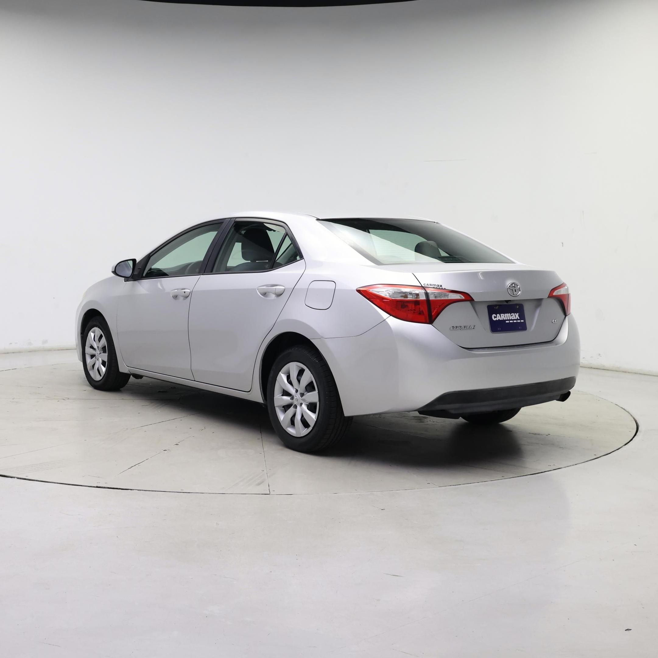 Thumbnail: 2016 Toyota Corolla - 2