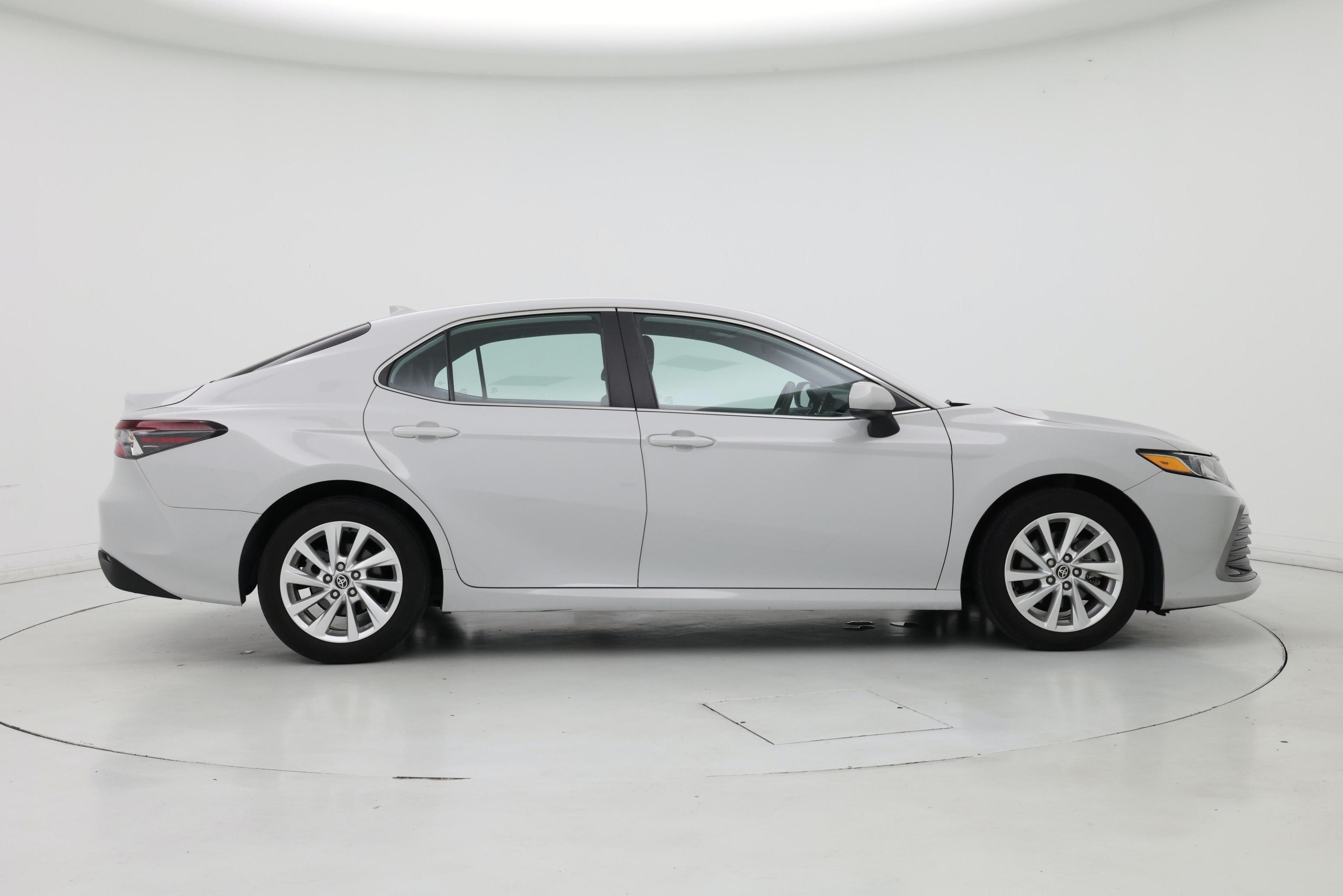 Thumbnail: 2023 Toyota Camry - 7