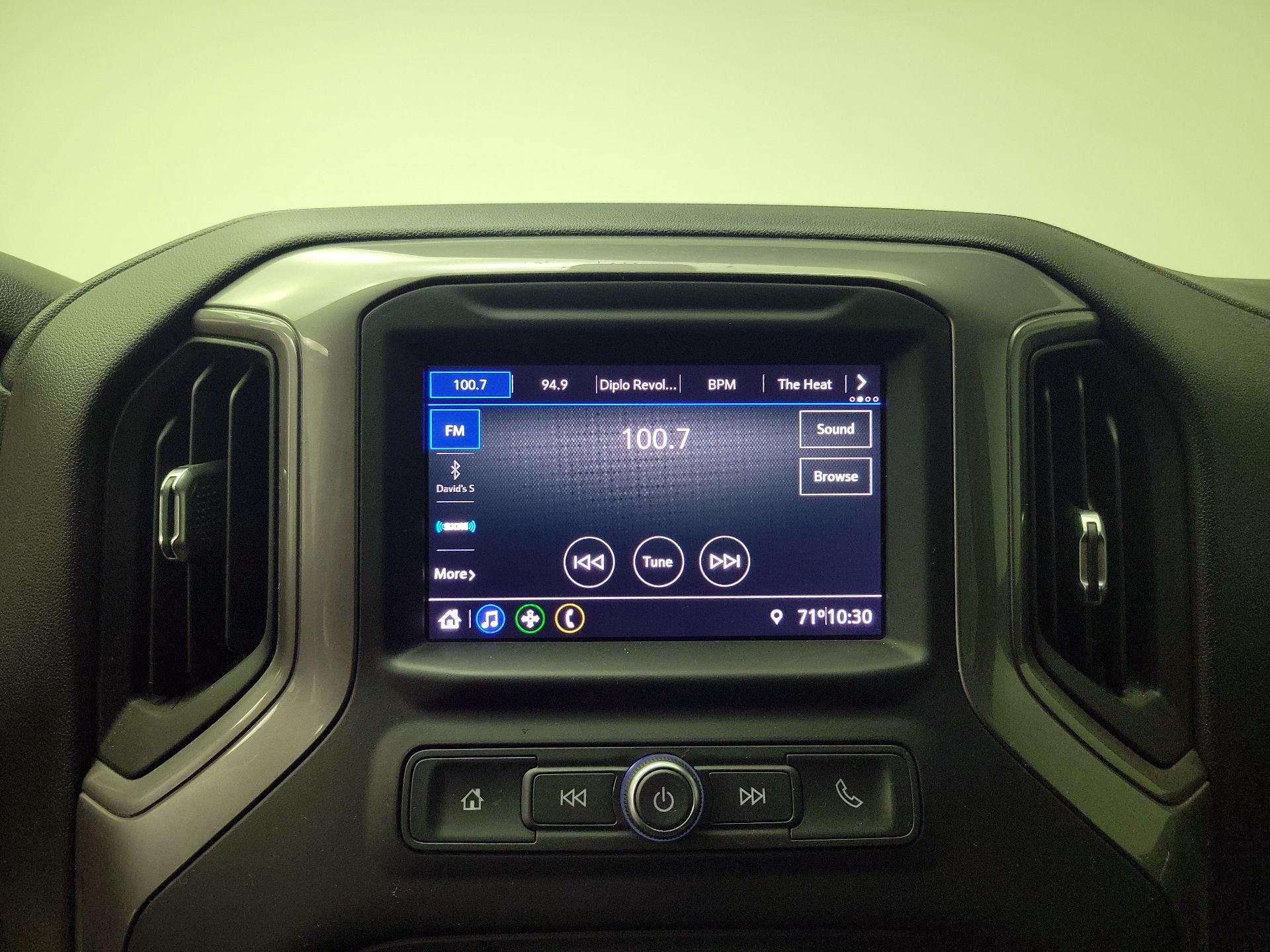 Thumbnail: 2021 Chevrolet Silverado 1500 - 15