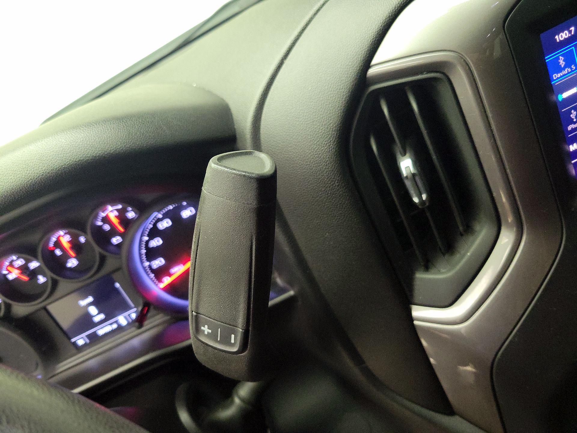 Thumbnail: 2021 Chevrolet Silverado 1500 - 17