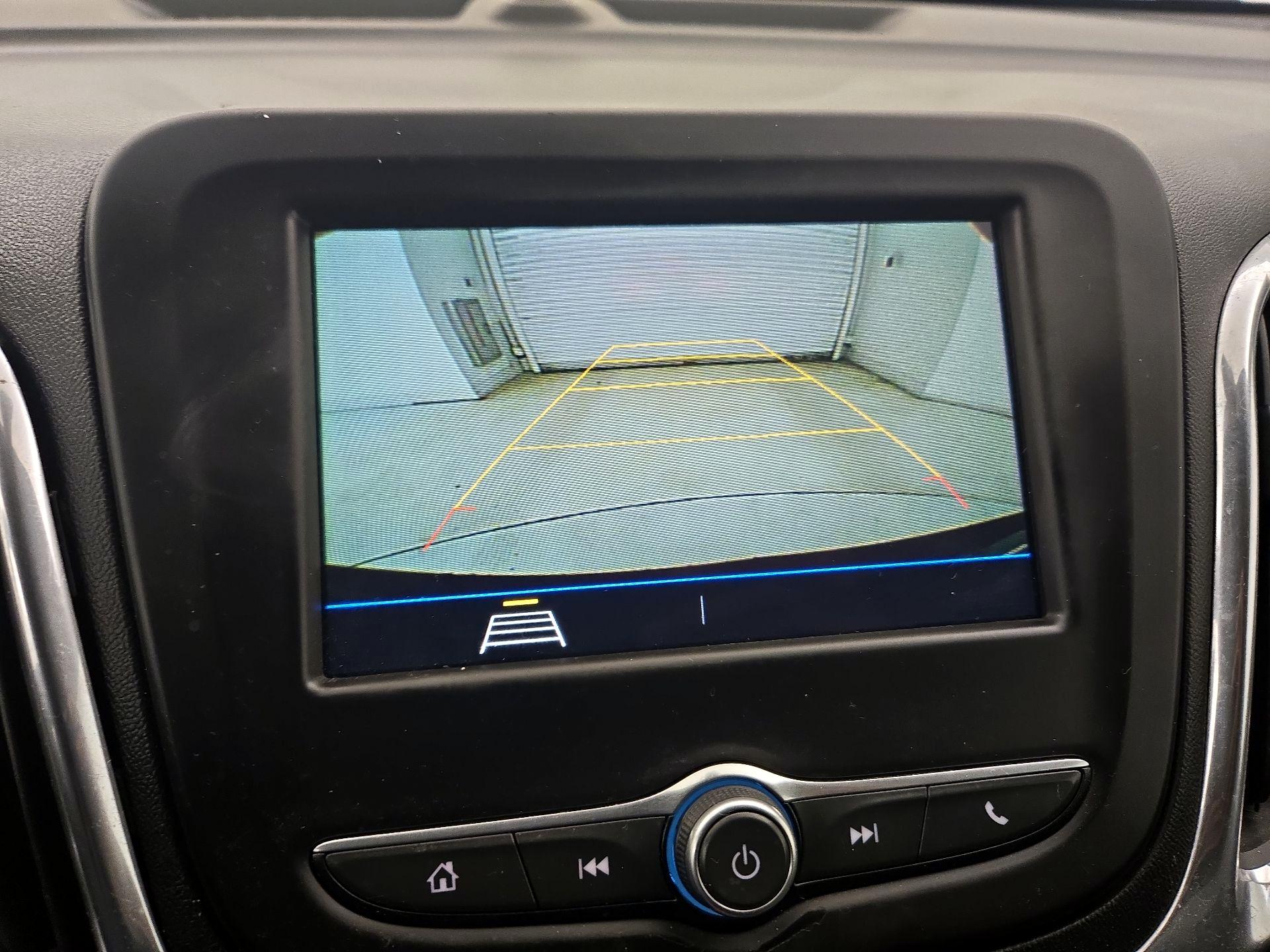 Thumbnail: 2019 Chevrolet Equinox - 14