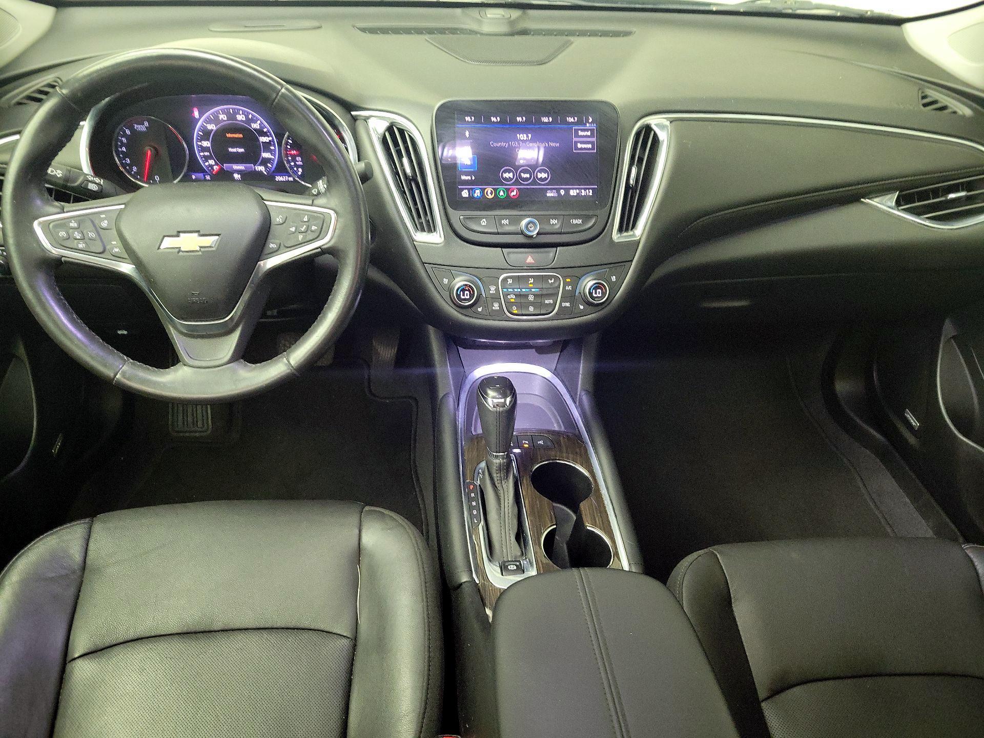 Thumbnail: 2019 Chevrolet Malibu - 9