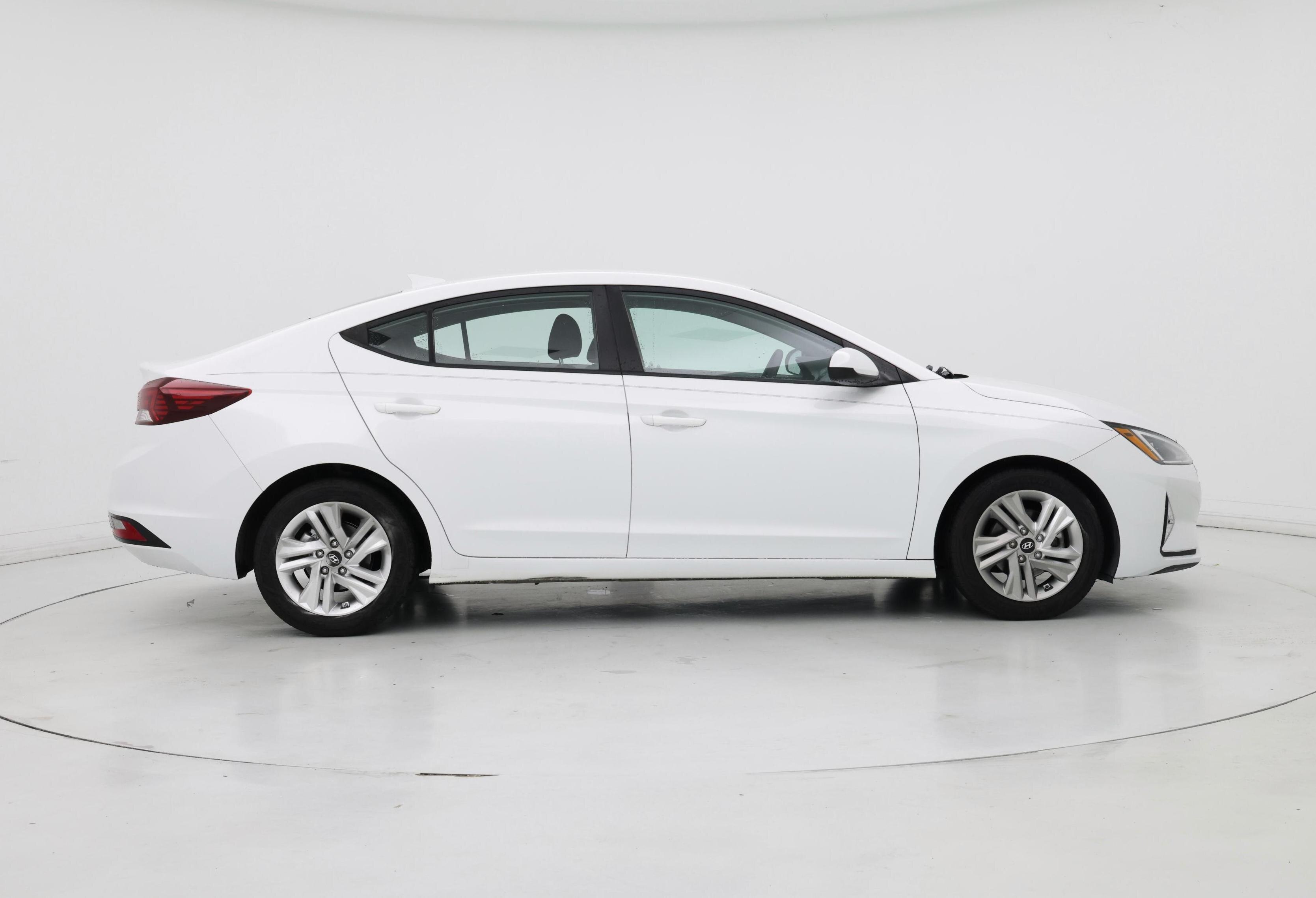 Thumbnail: 2020 Hyundai Elantra - 7