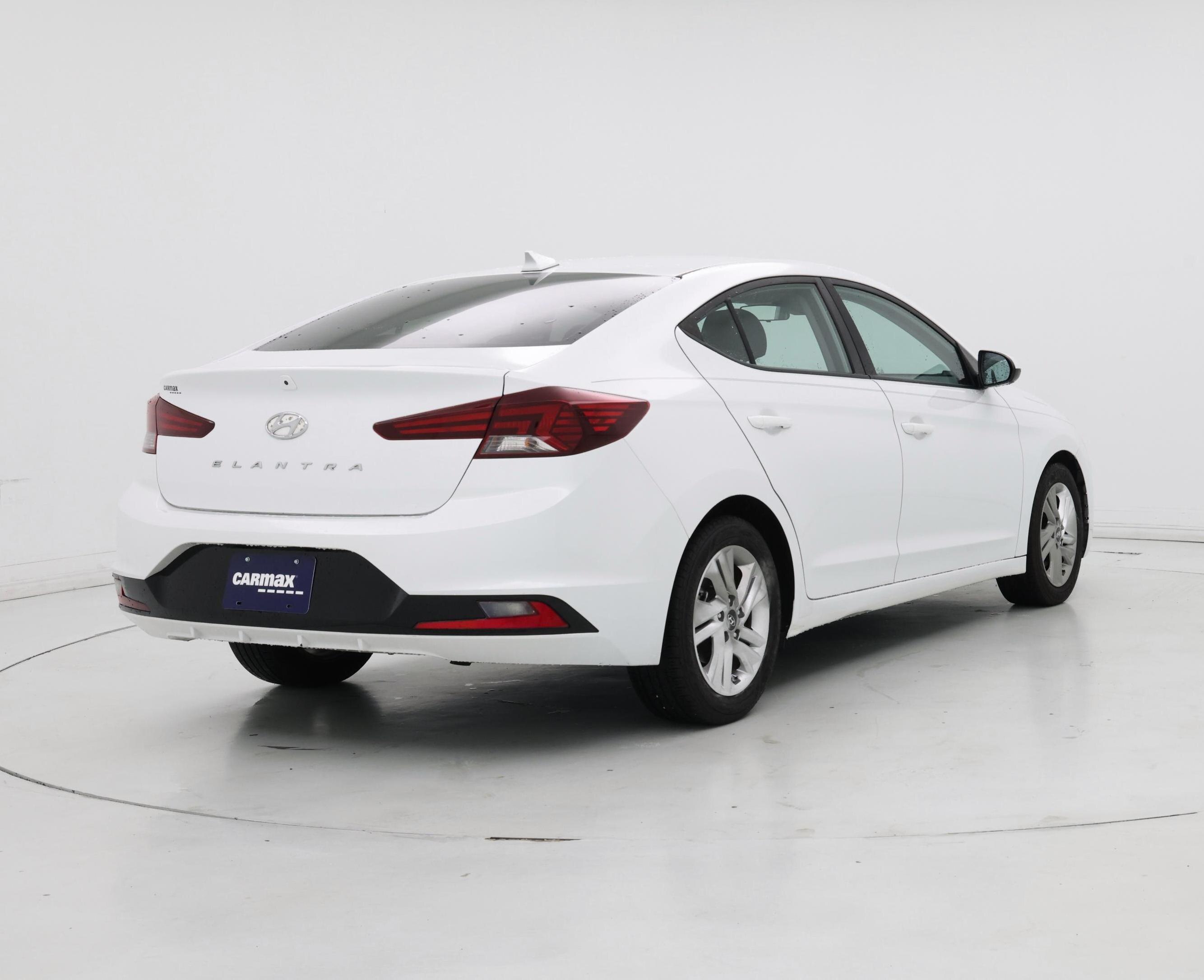 Thumbnail: 2020 Hyundai Elantra - 8