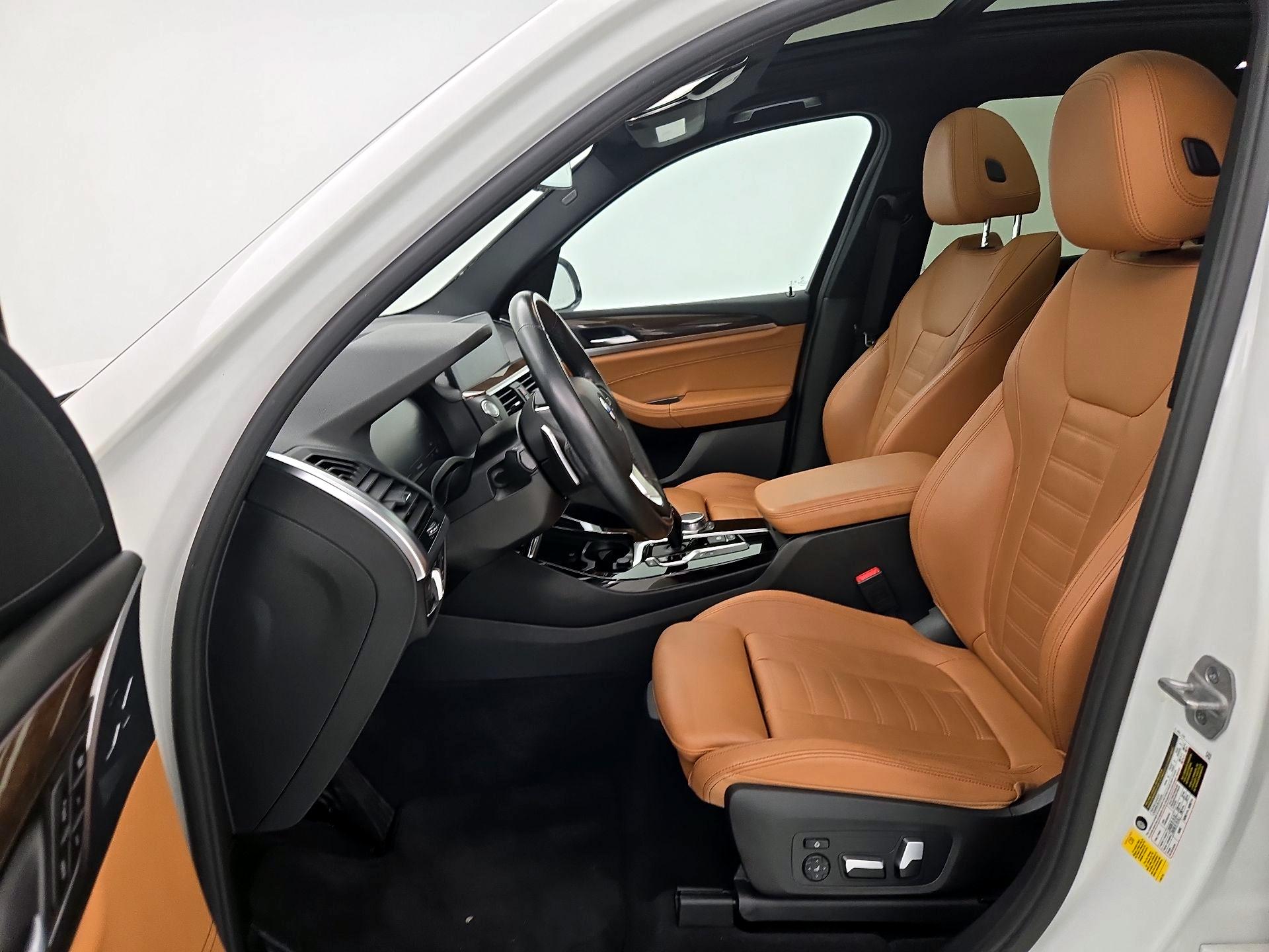 Thumbnail: 2021 BMW X3 - 11