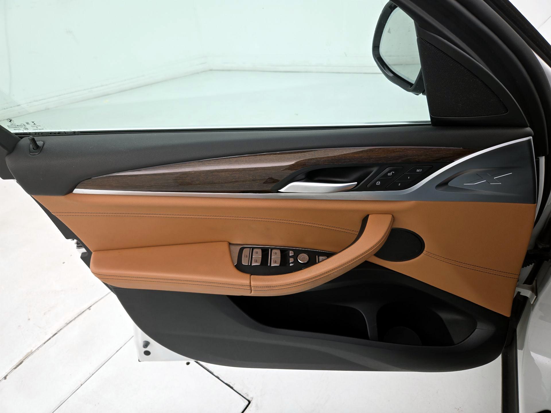 Thumbnail: 2021 BMW X3 - 12