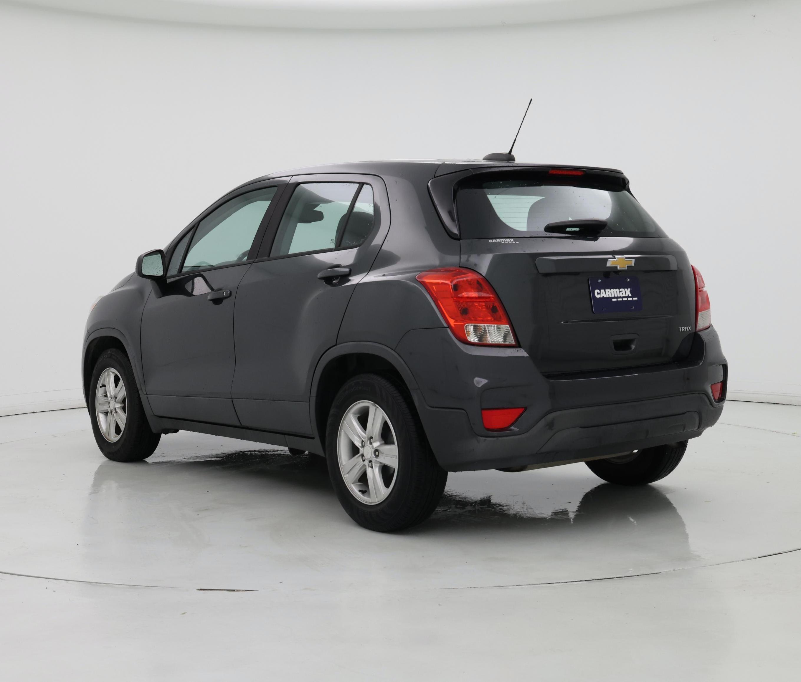 Thumbnail: 2019 Chevrolet Trax - 2