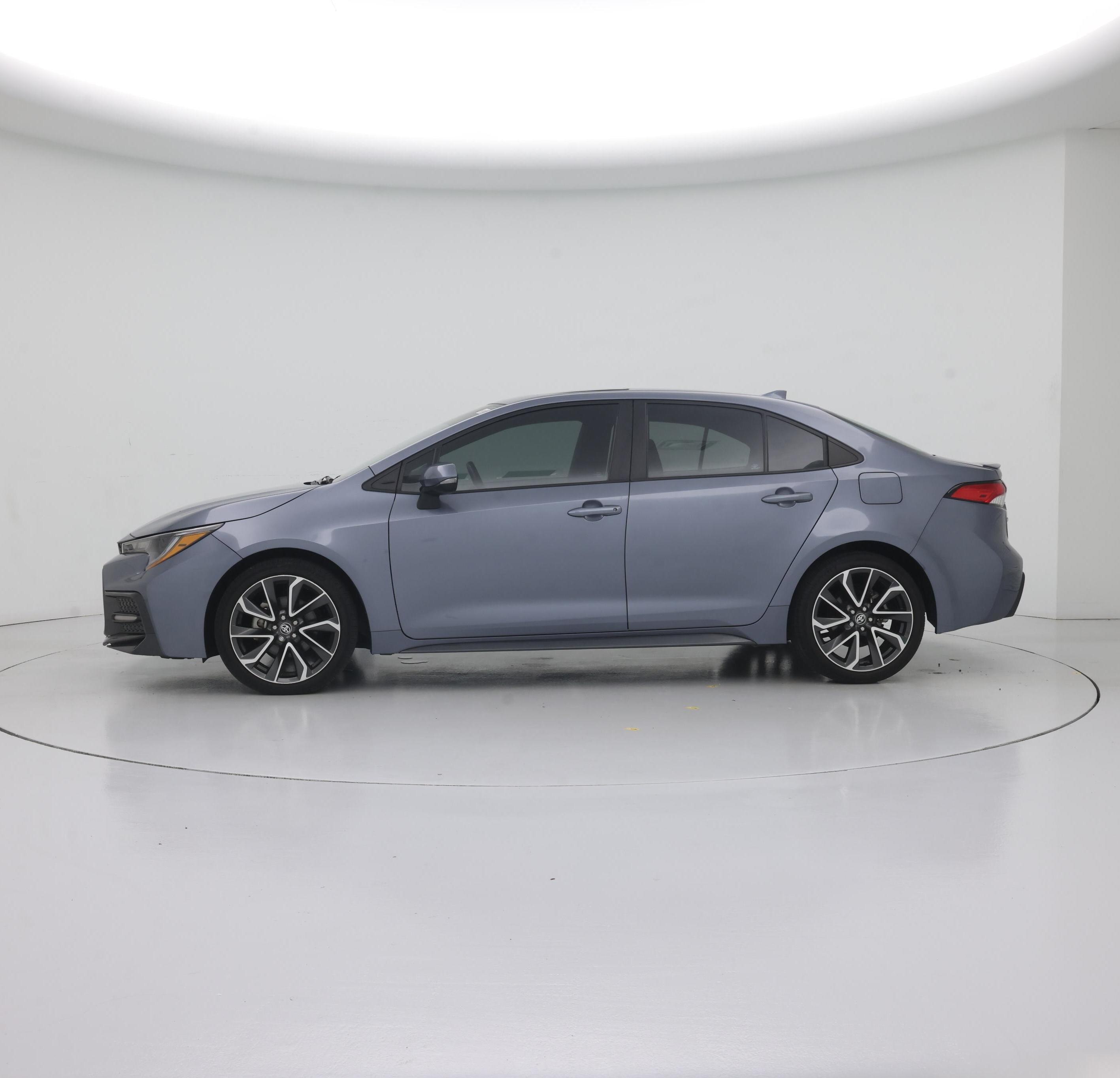 Thumbnail: 2022 Toyota Corolla - 3