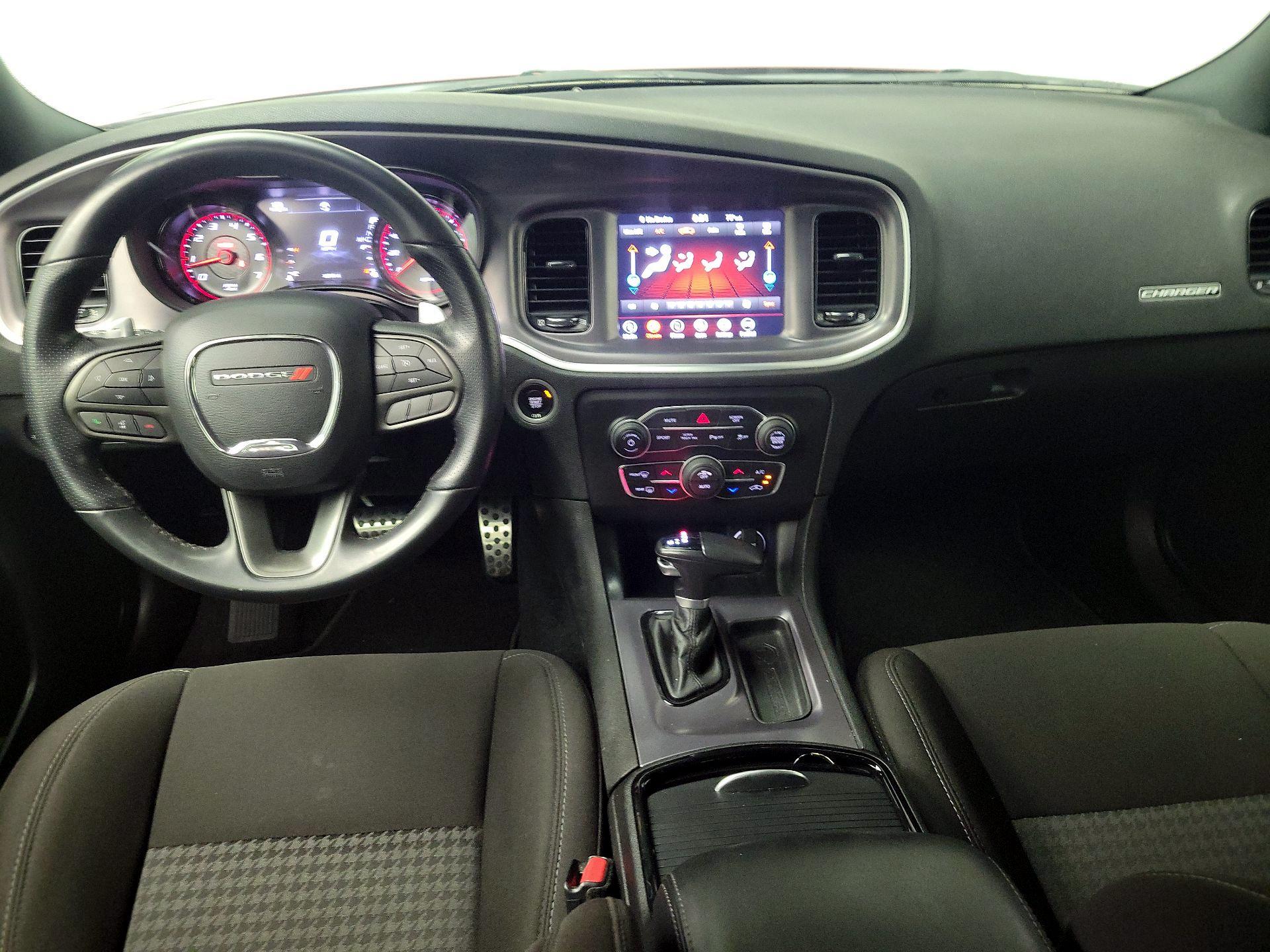 Thumbnail: 2021 Dodge Charger - 9